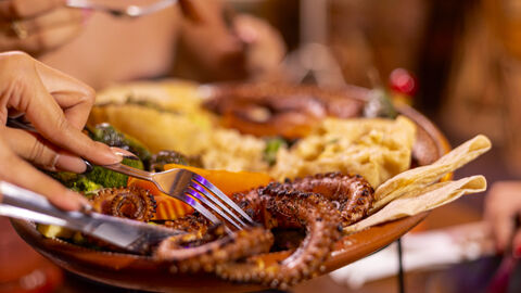 Agora Restaurante image 2
