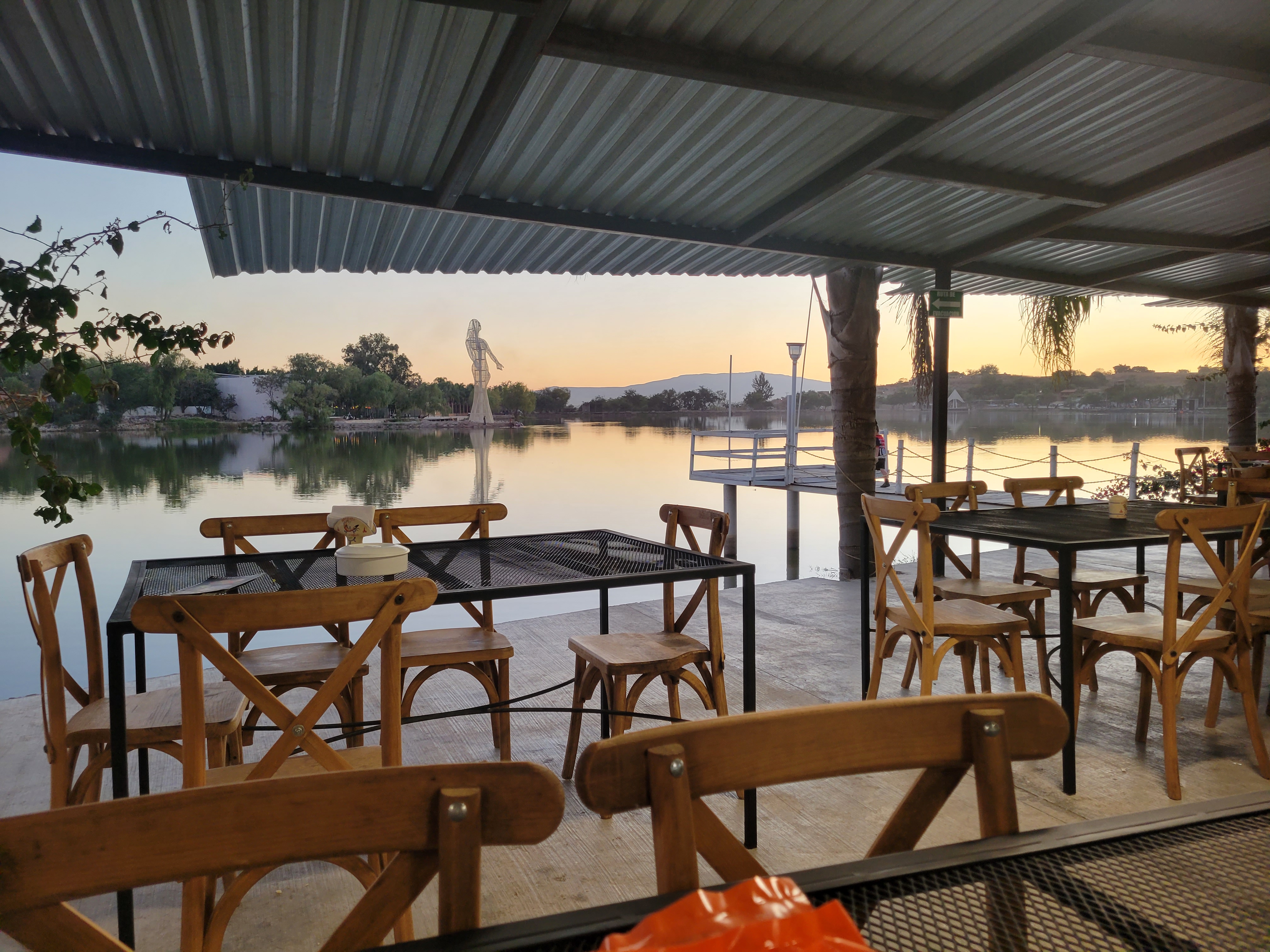 Terrace The Amadeos image 9