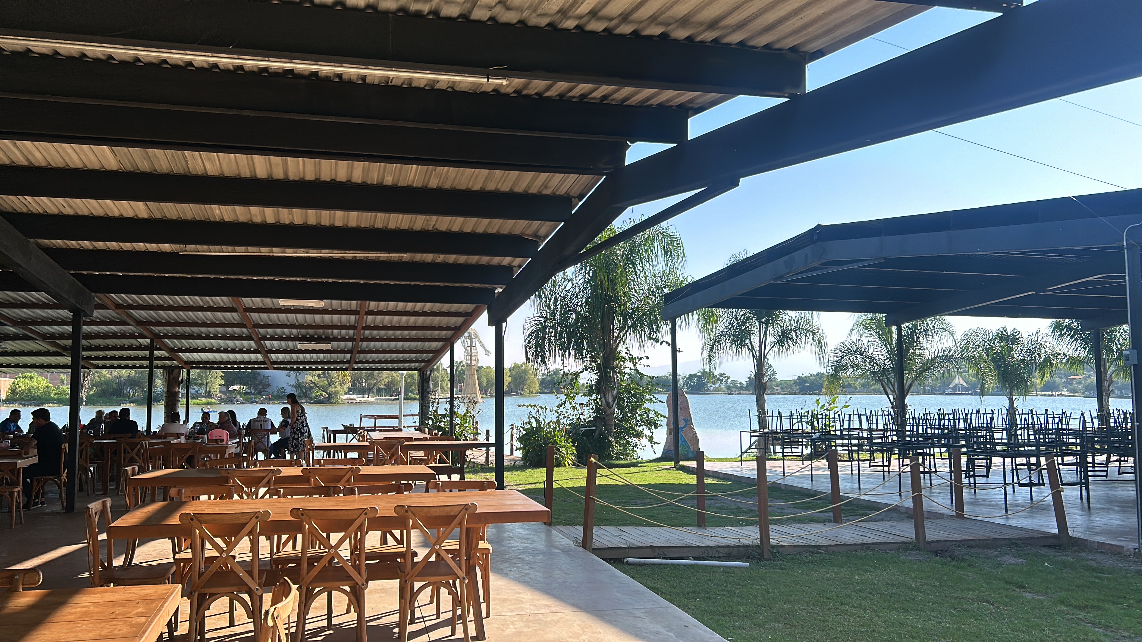 Terrace The Amadeos image 10