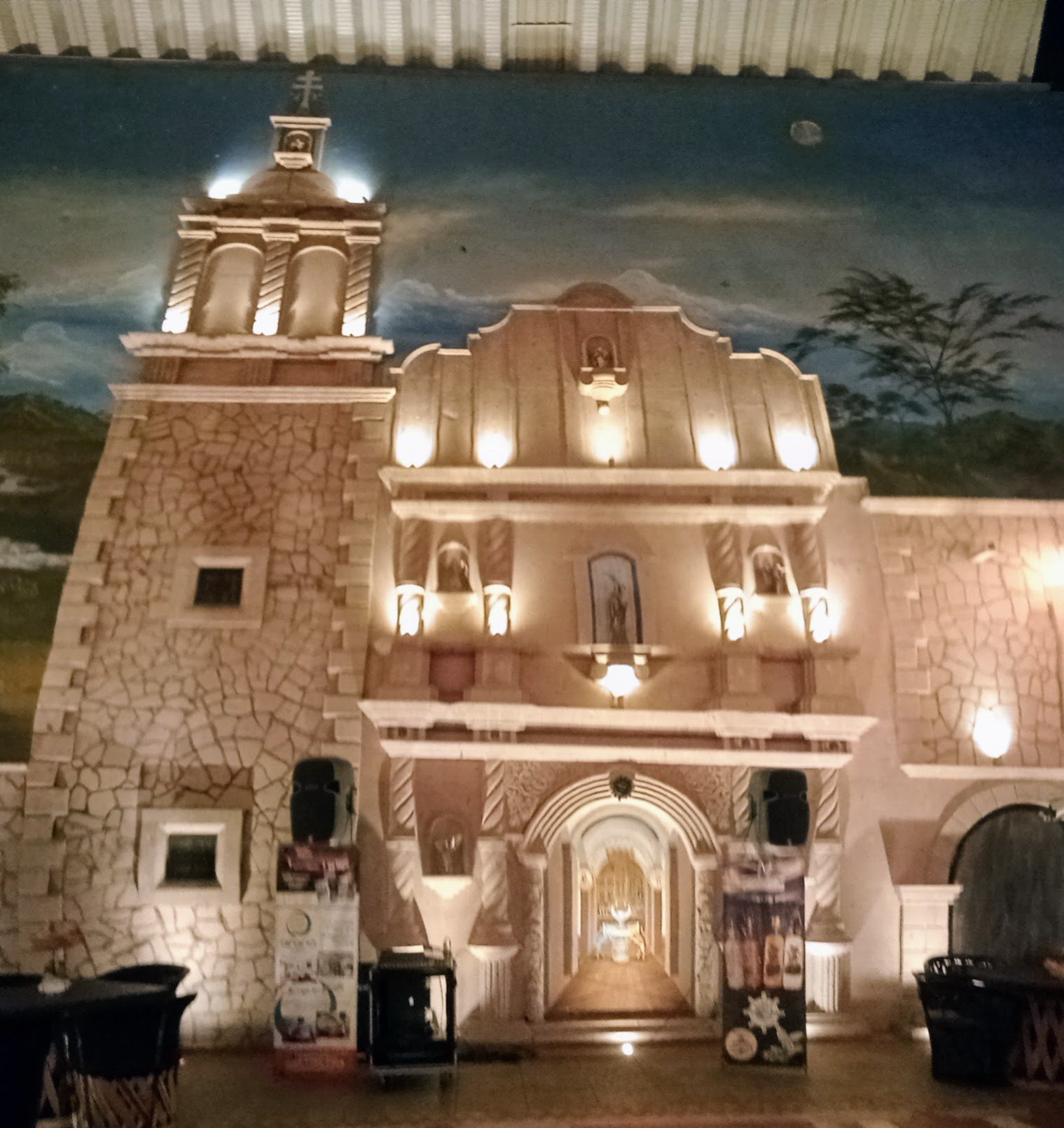 Mariscos Bloom - Seafood Restaurant Bar image 4