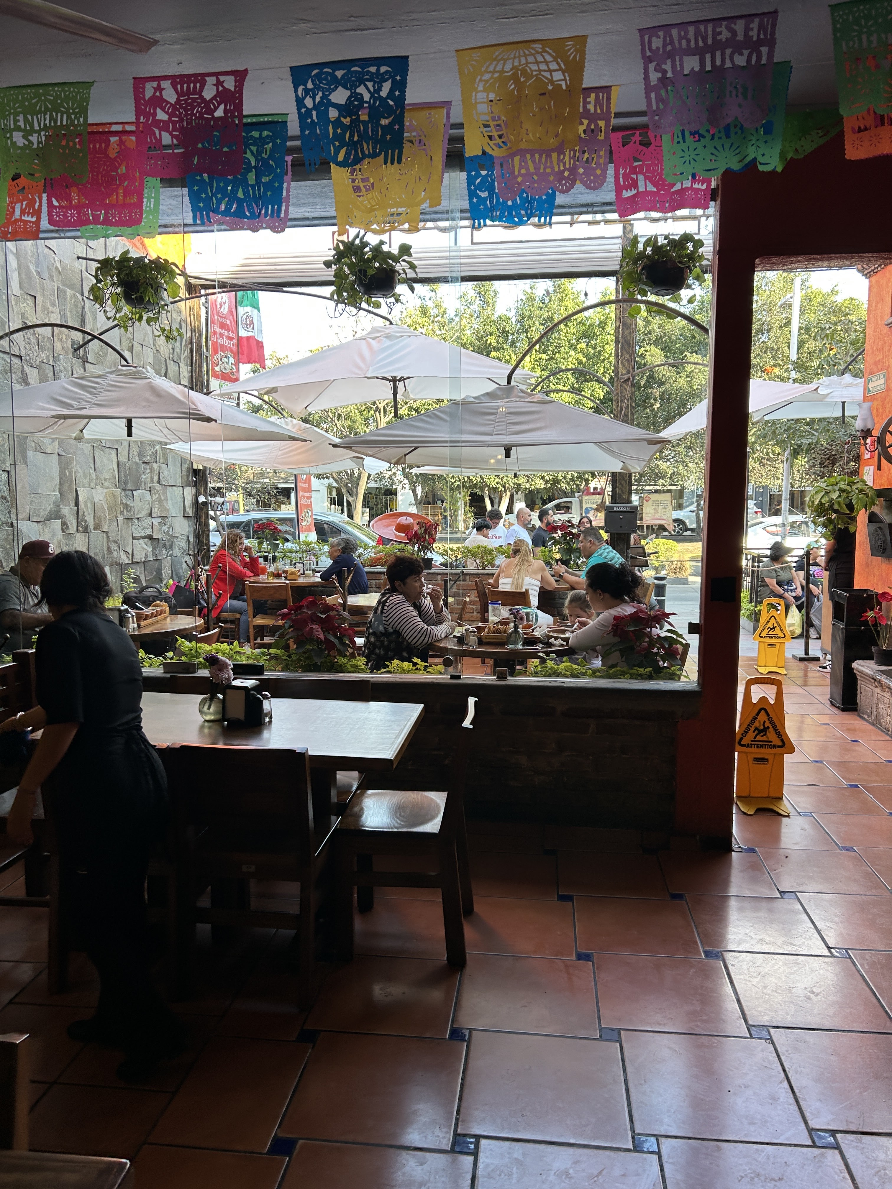 Carnes En Su Jugo "Navarrete" image 5