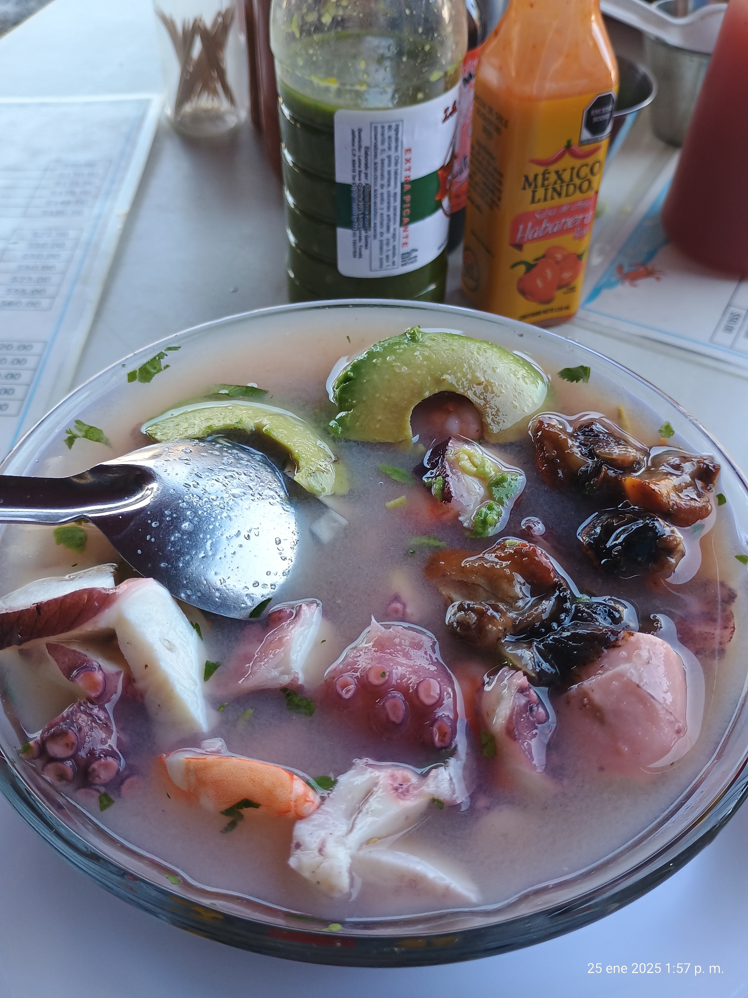 Mariscos Leo image 1