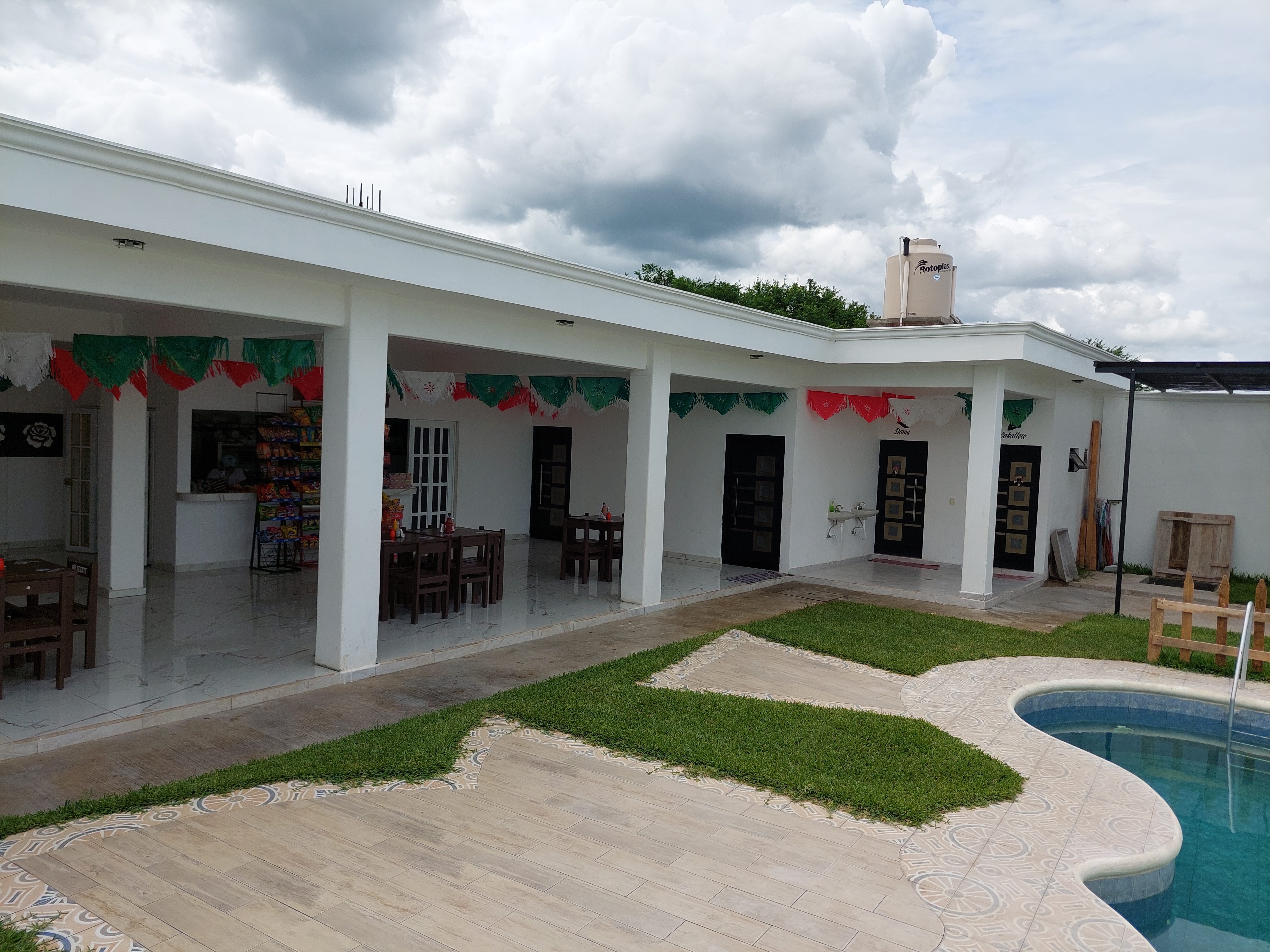 Restaurante/Bar "Sol Texana" image 3