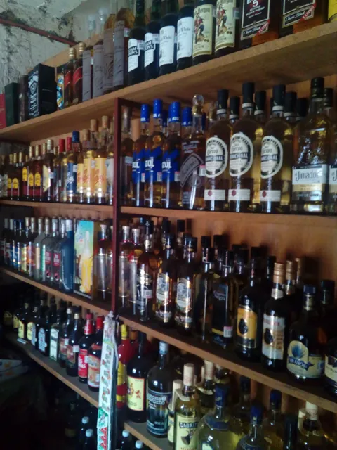 ABARROTES, VINOS Y HIELO "UEAMO" image 1