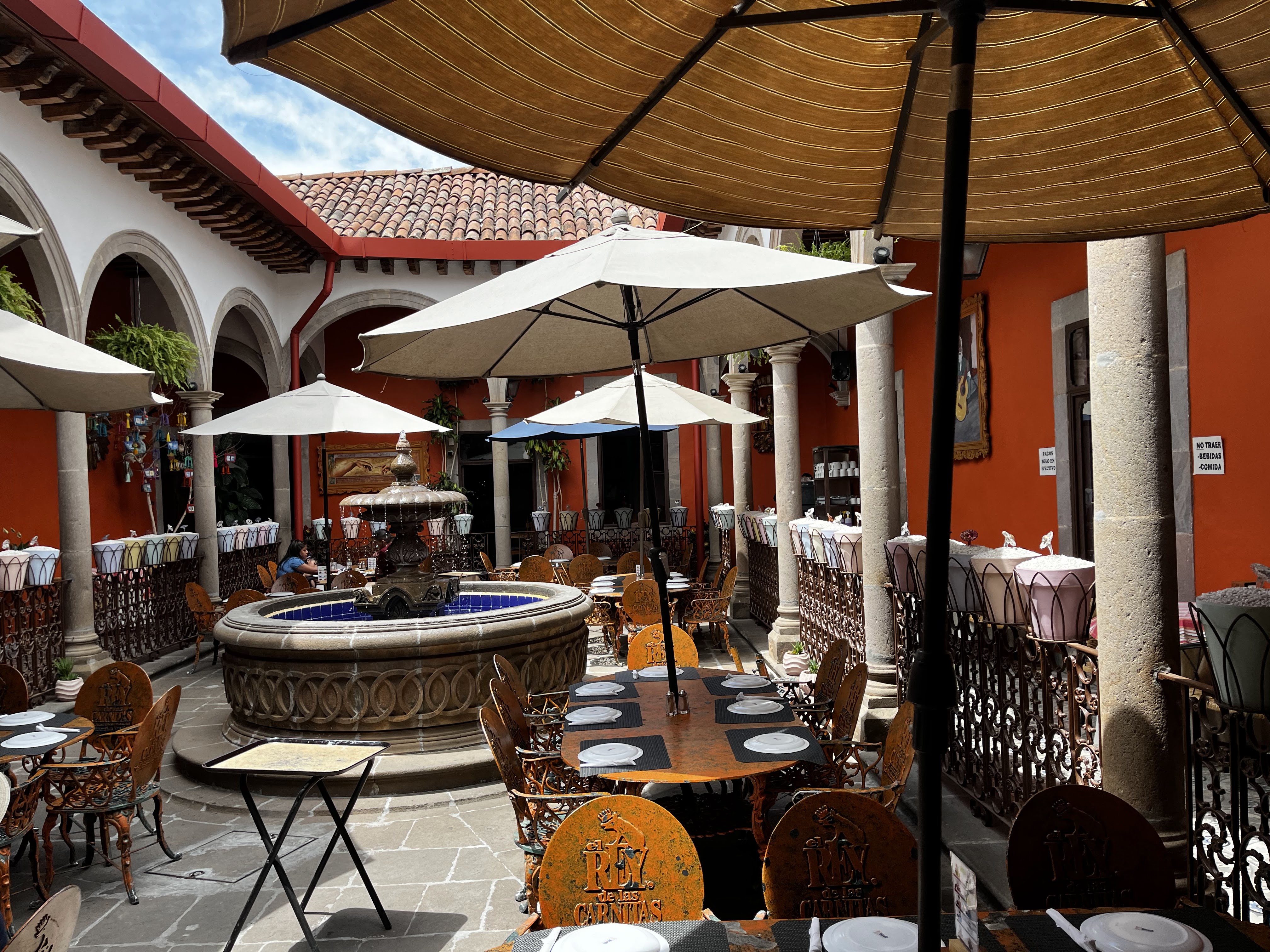 El Rey de las Carnitas image 1