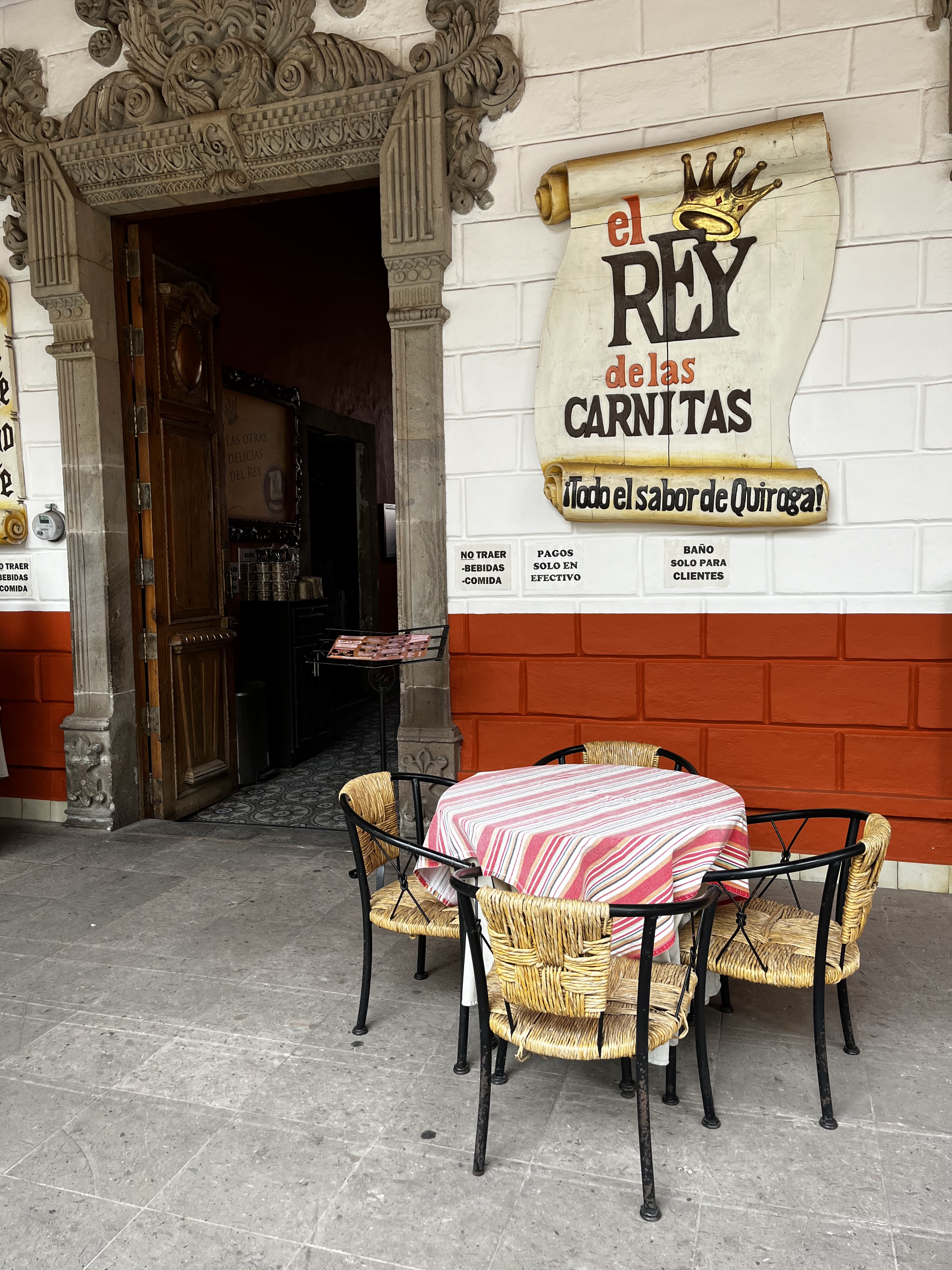 El Rey de las Carnitas image 5