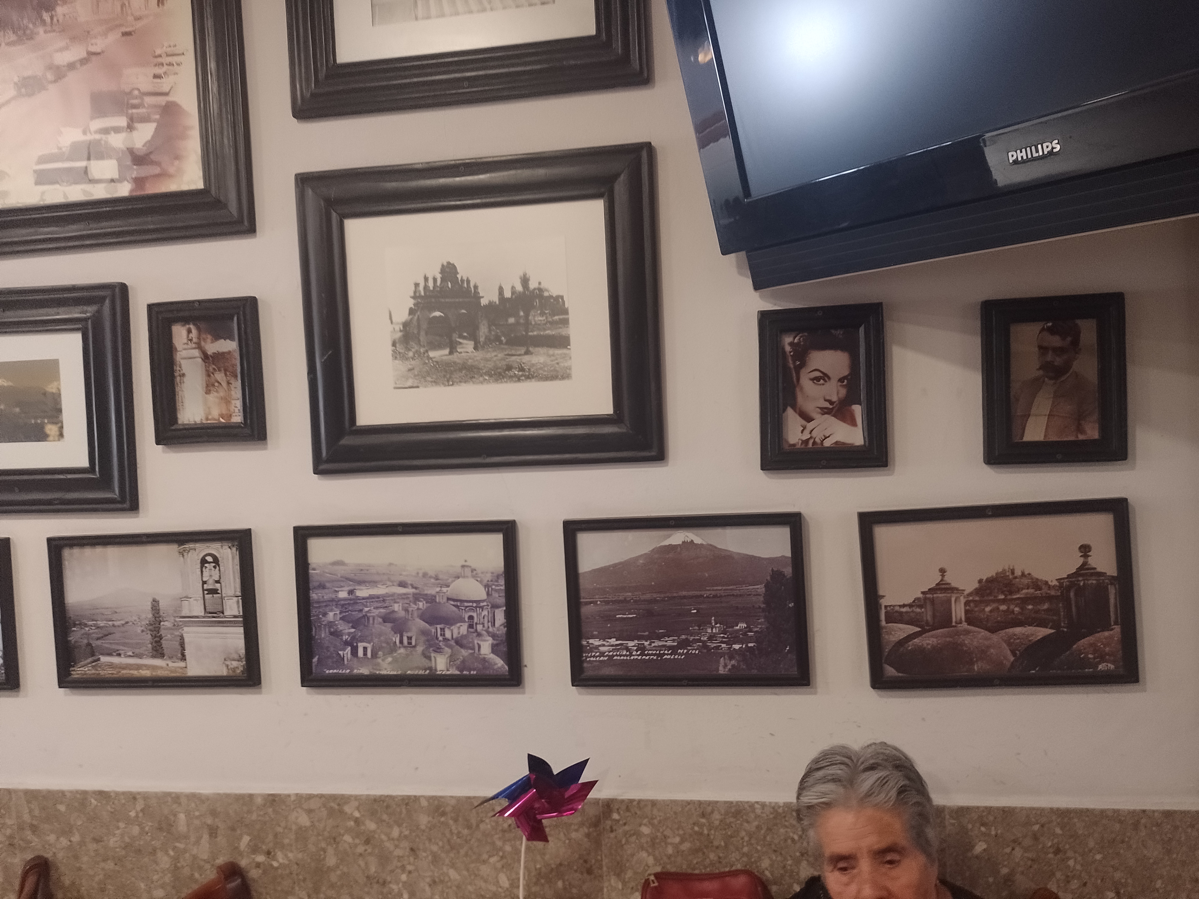 Güeros Restaurante image 4