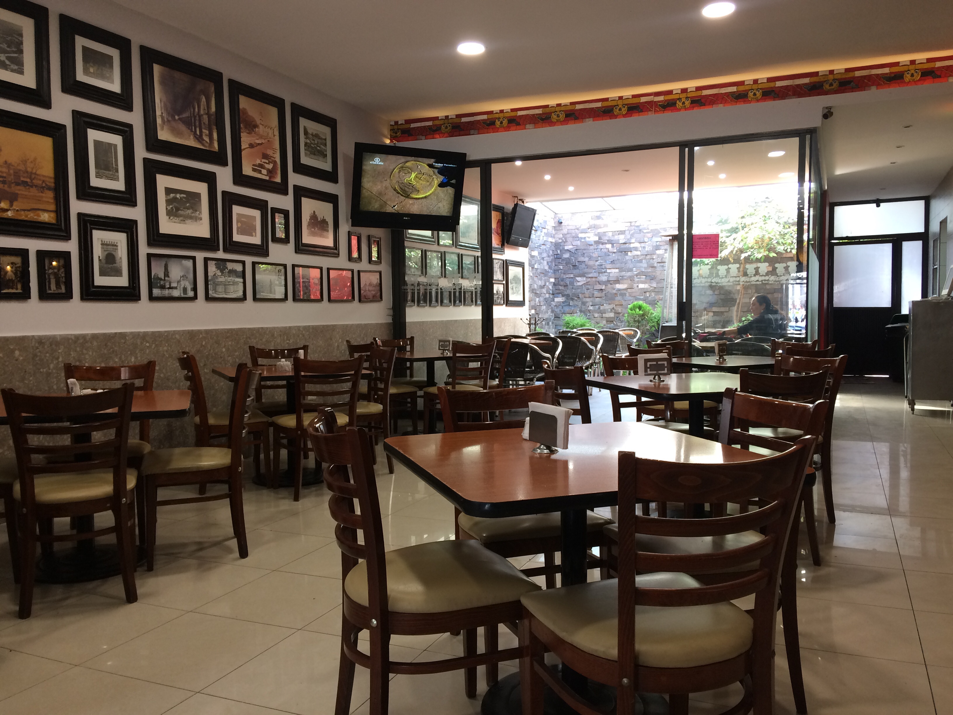 Güeros Restaurante image 8