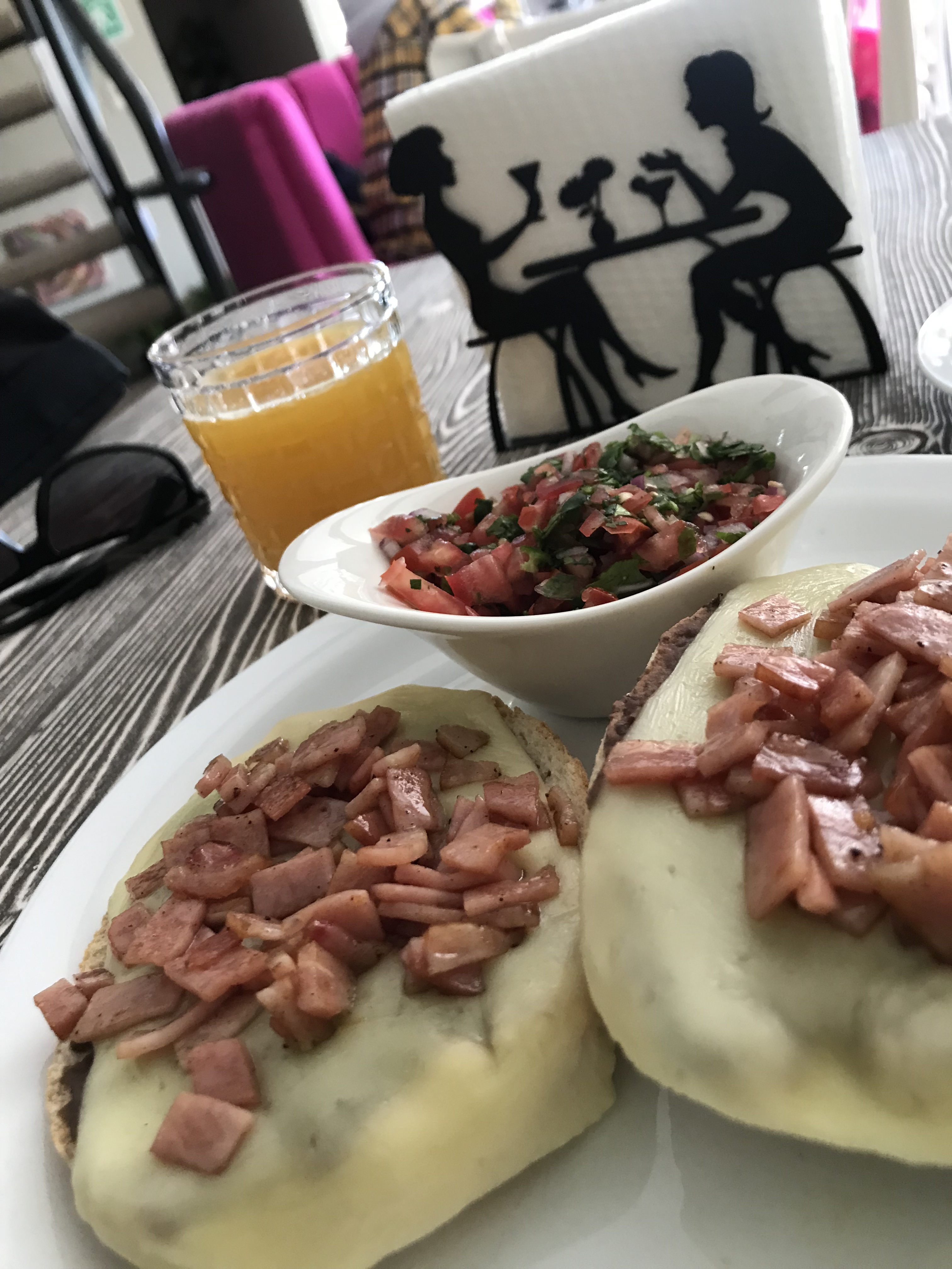 Casa Cholula (Restaurante de Cocina Mexicana de Origen) image 2