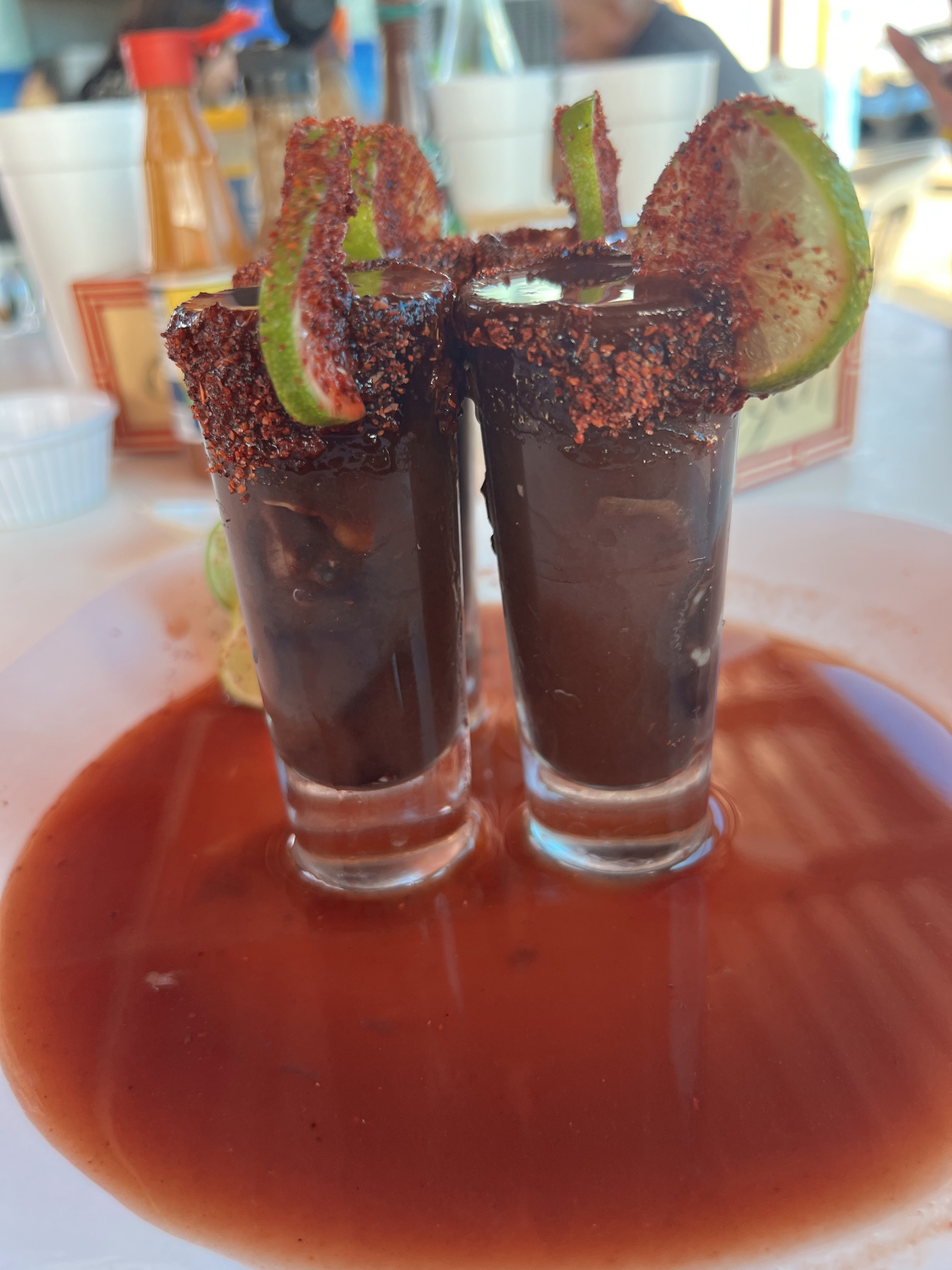 El Viejon Mariscos y Clamatos image 9