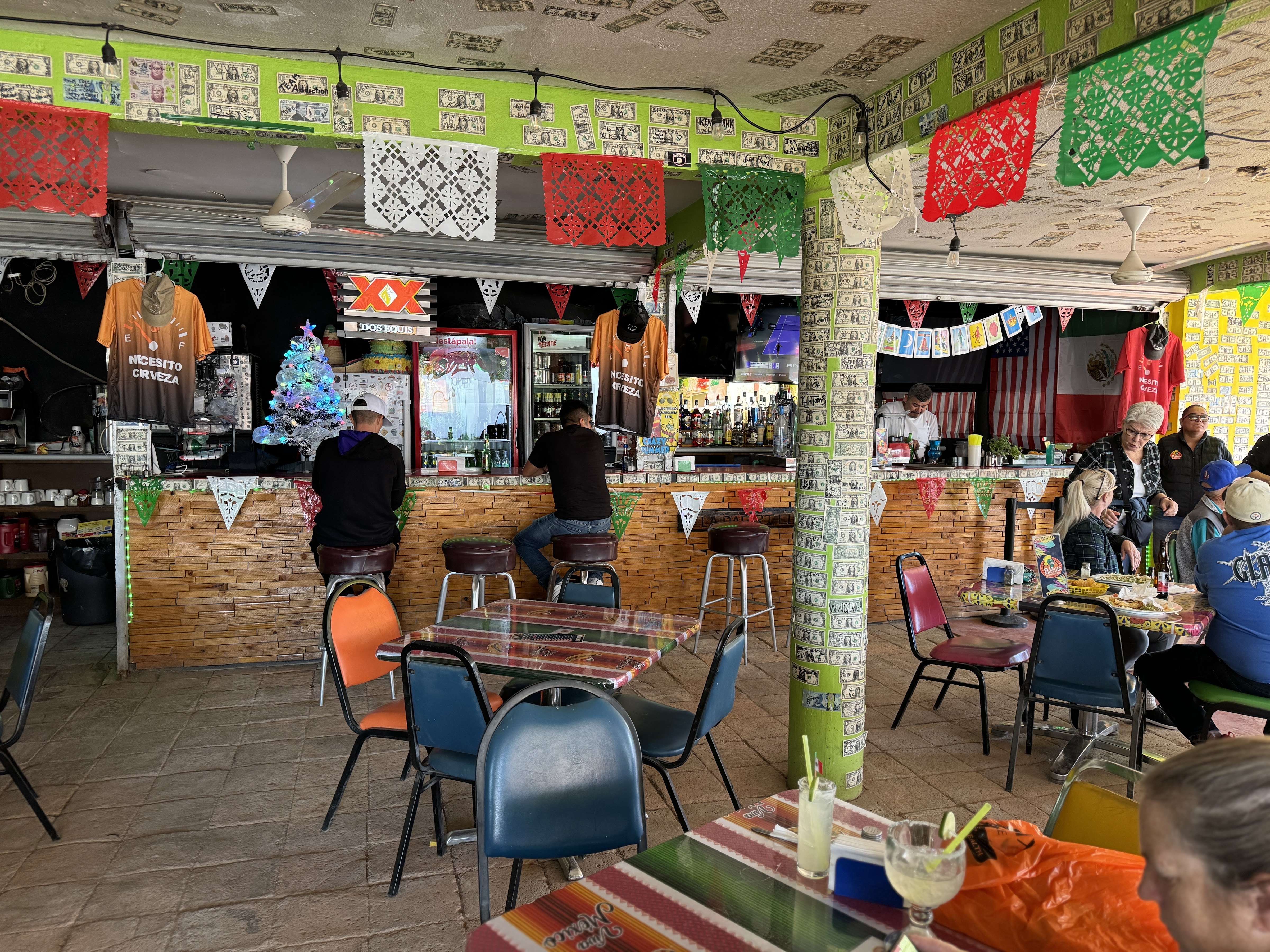 La Parrilla Restaurant Bar image 5