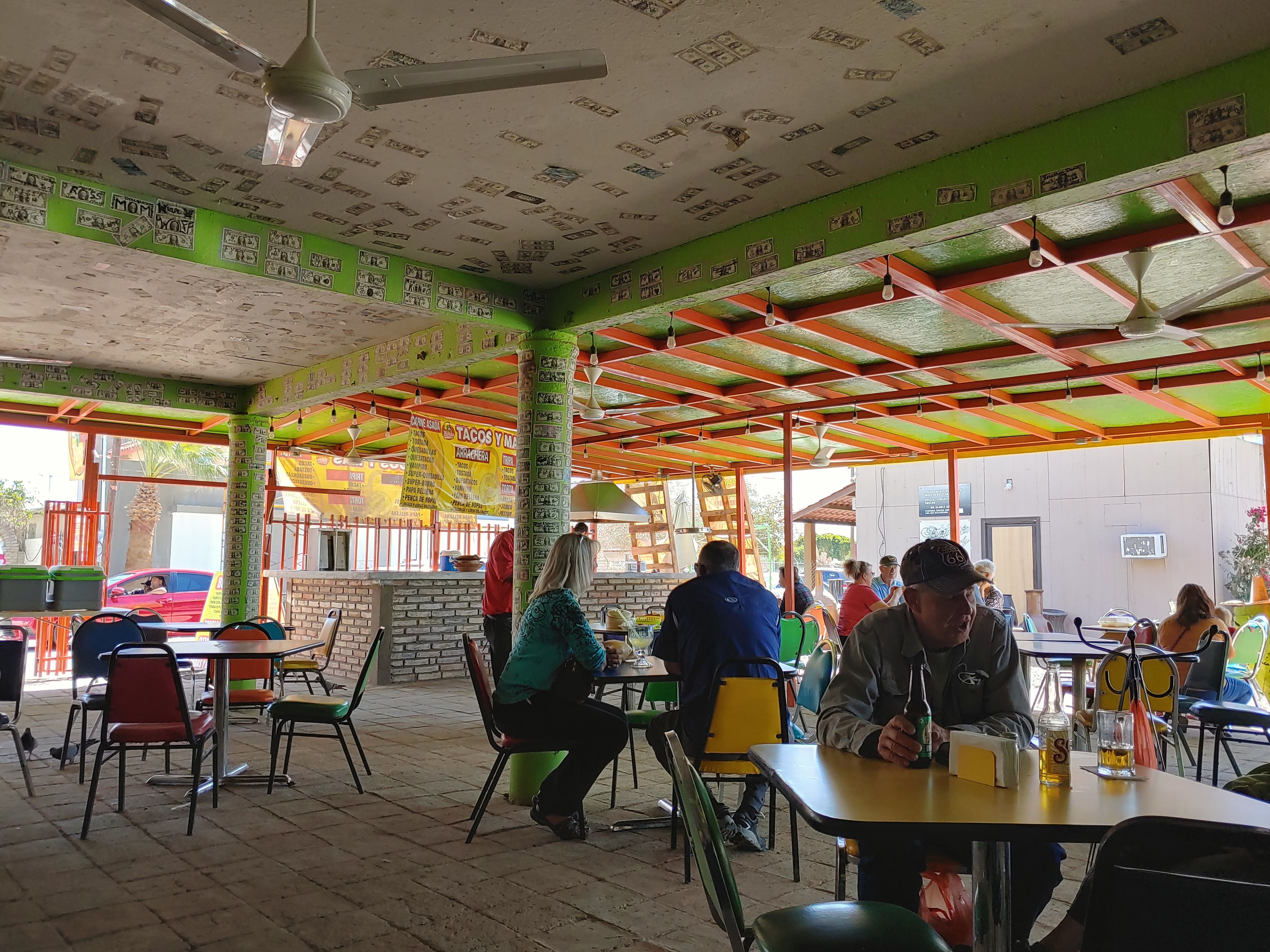 La Parrilla Restaurant Bar image 6