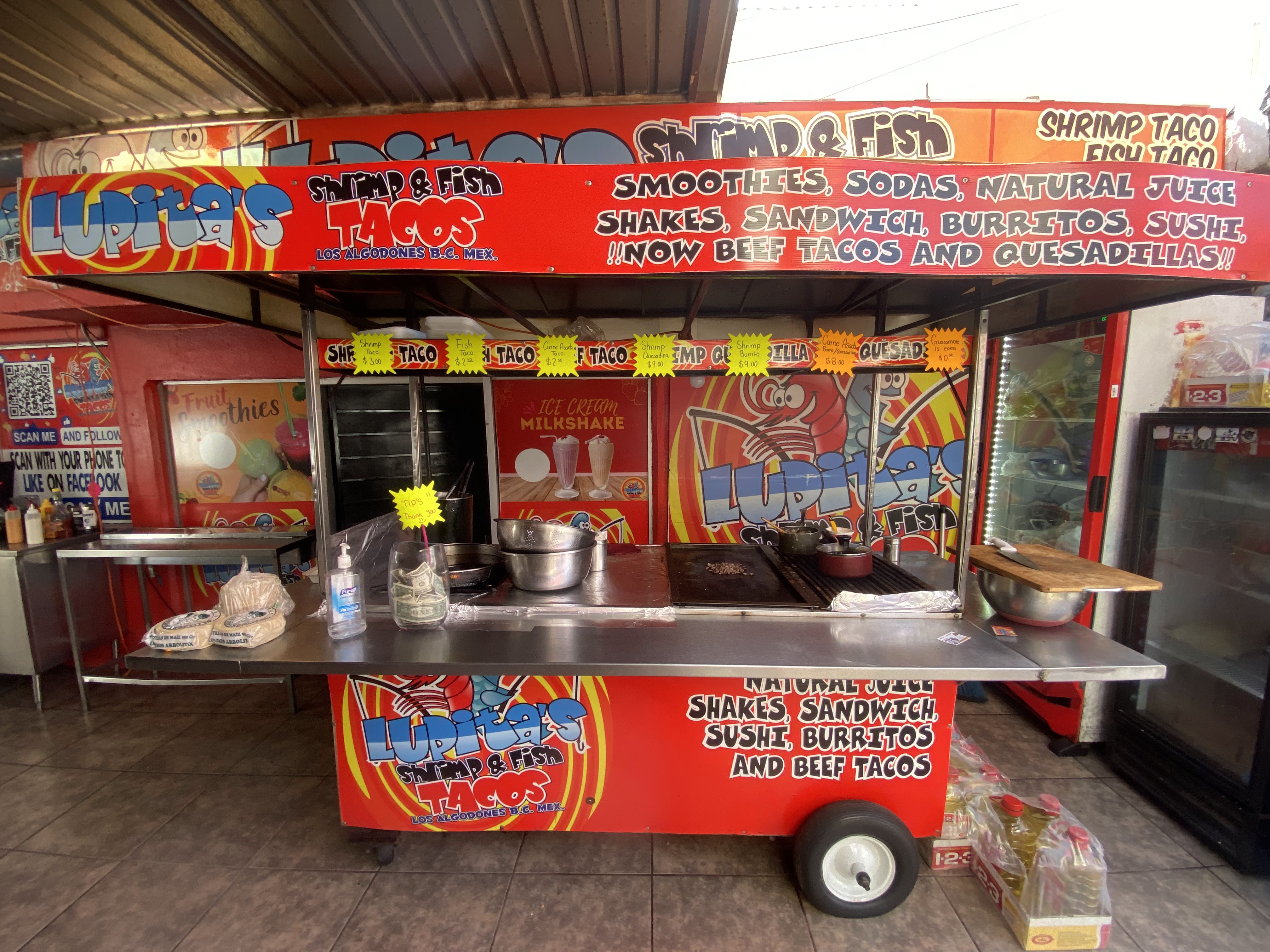 Lupitas Shrimp y Fish image 3