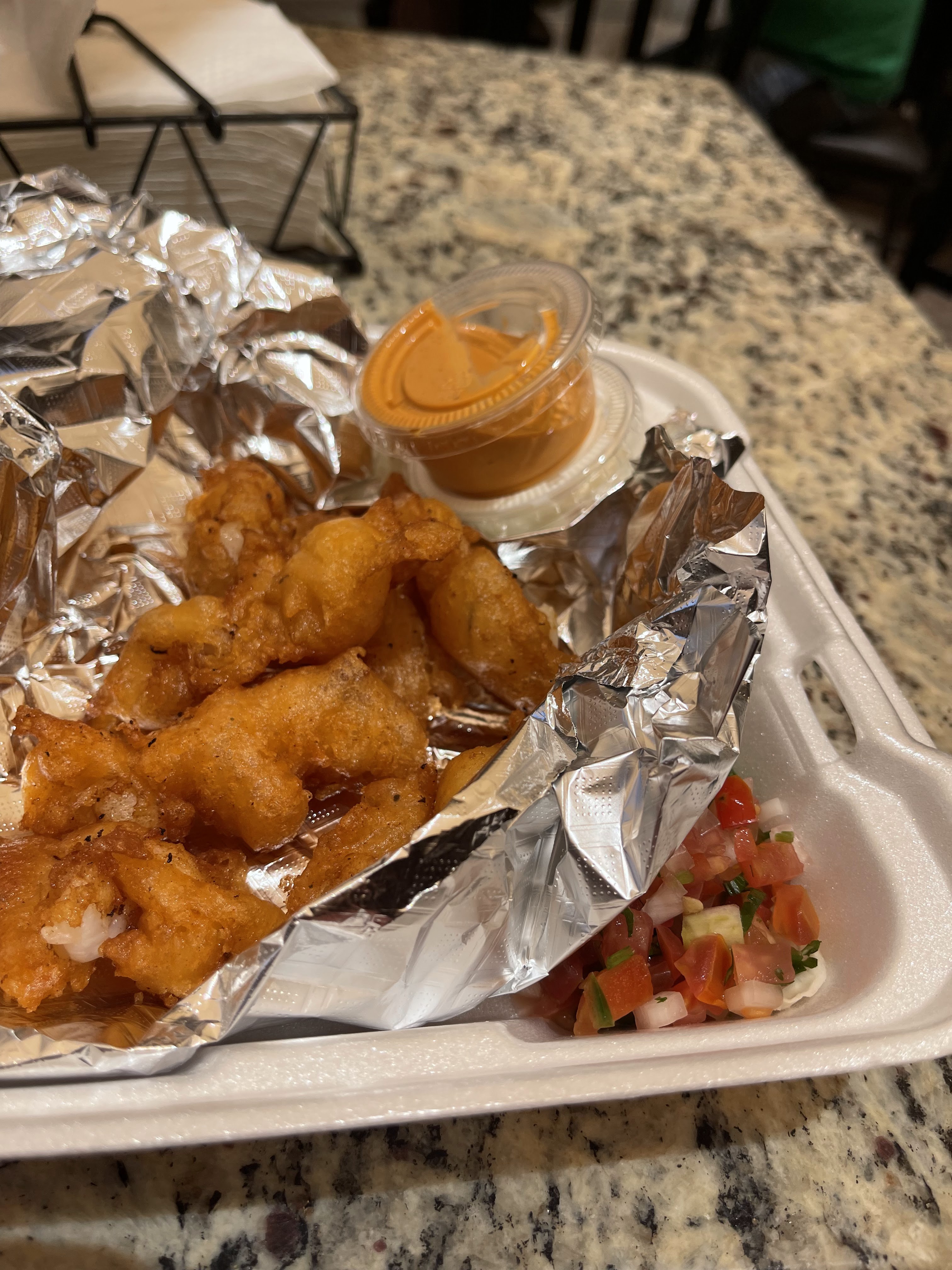 Lupitas Shrimp y Fish image 9