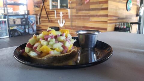 Mariscos & Burger "El Seven 7" image 2