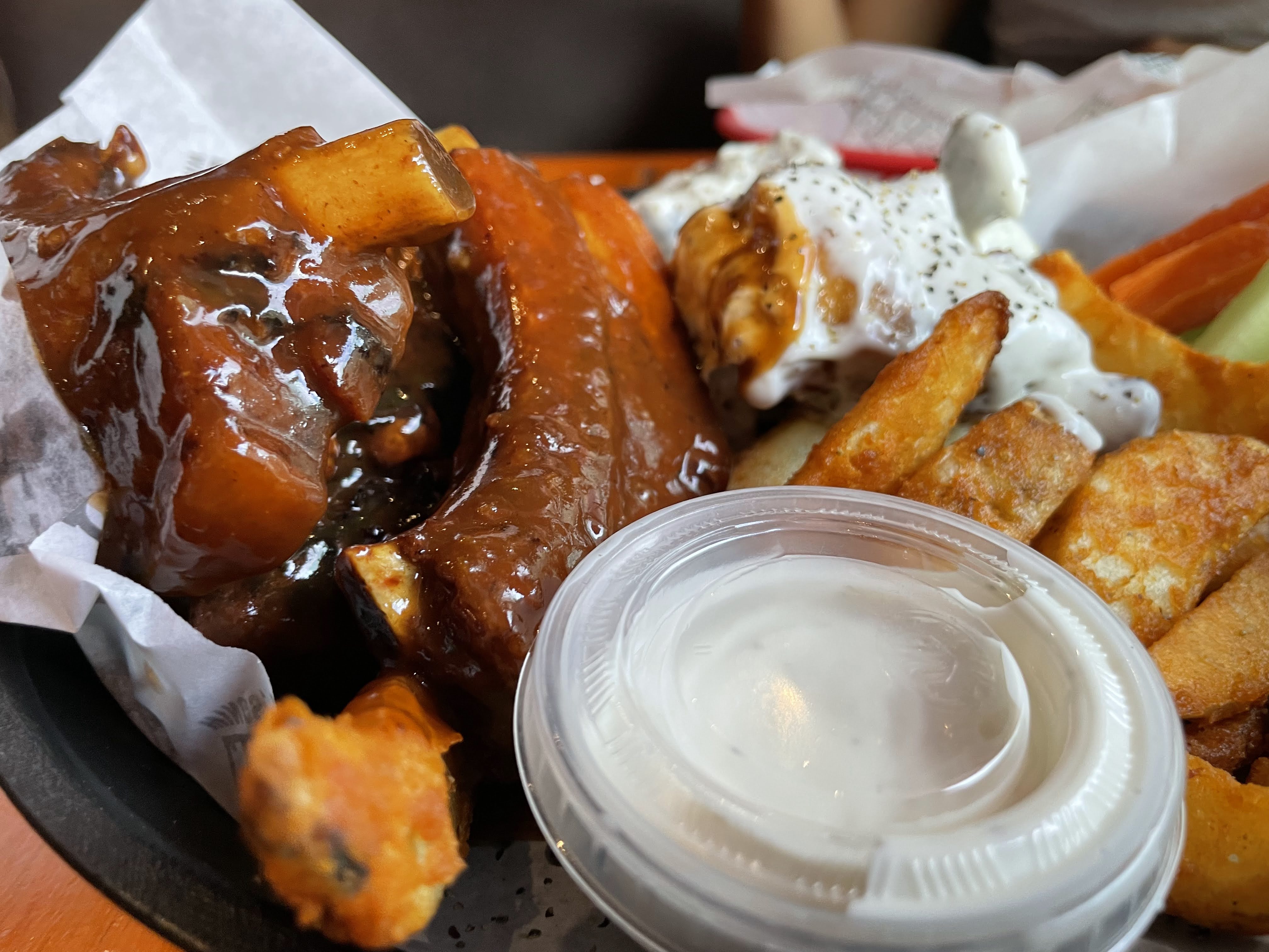 Hot Wings Silao image 2