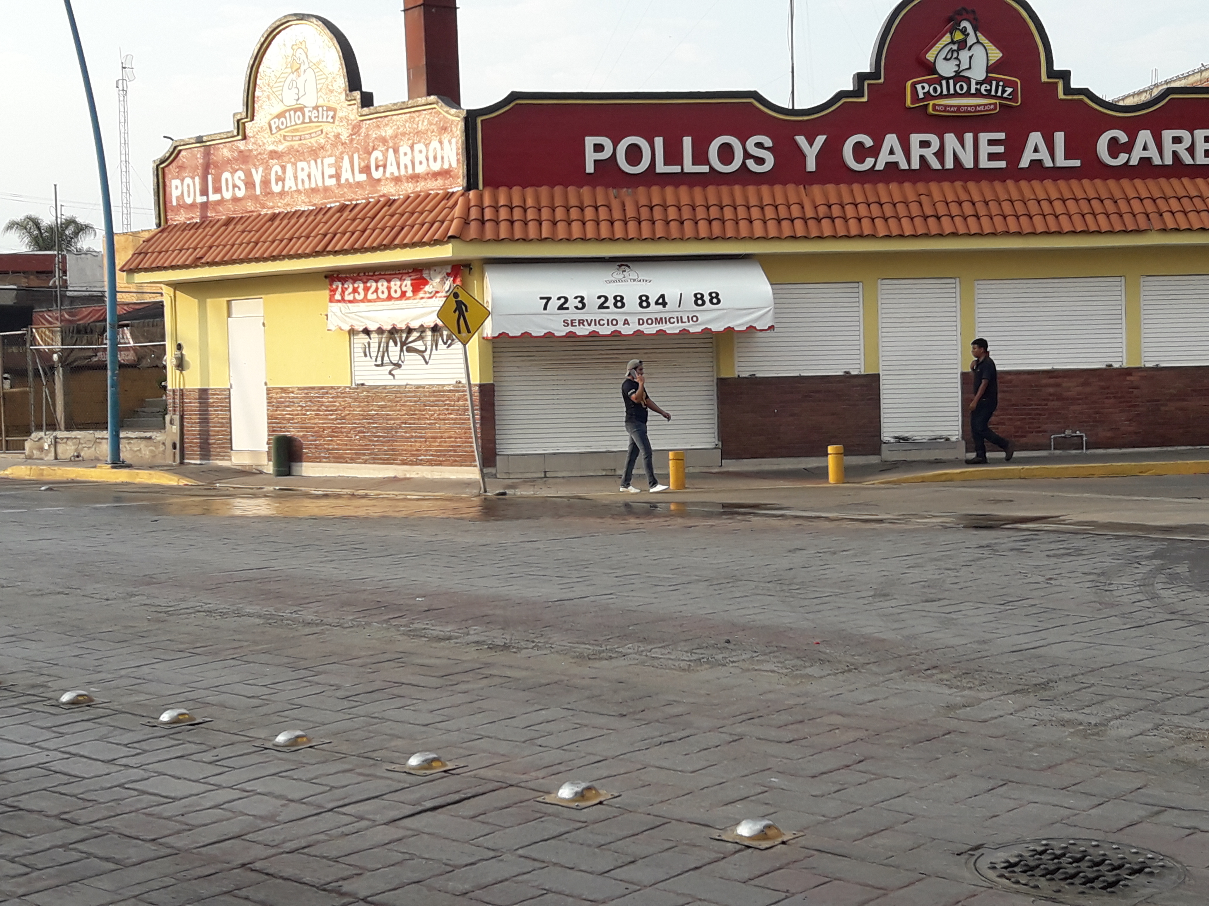 Restaurante Pollo Feliz Silao image 1