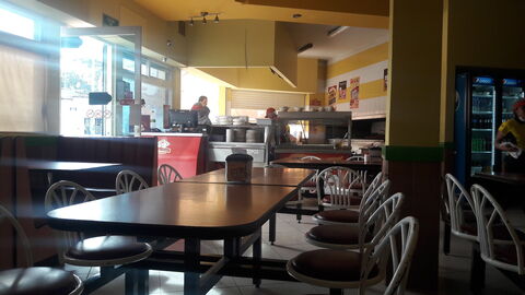 Restaurante Pollo Feliz Silao image 3