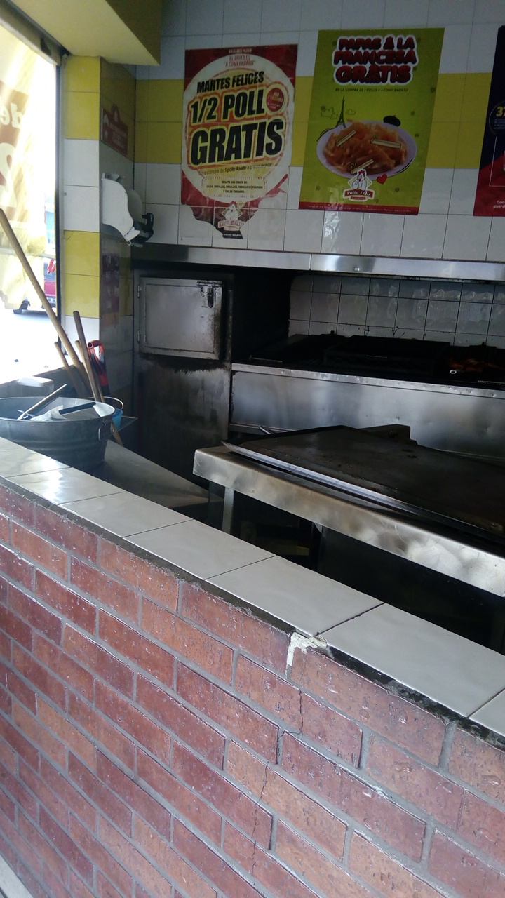 Restaurante Pollo Feliz Silao image 7