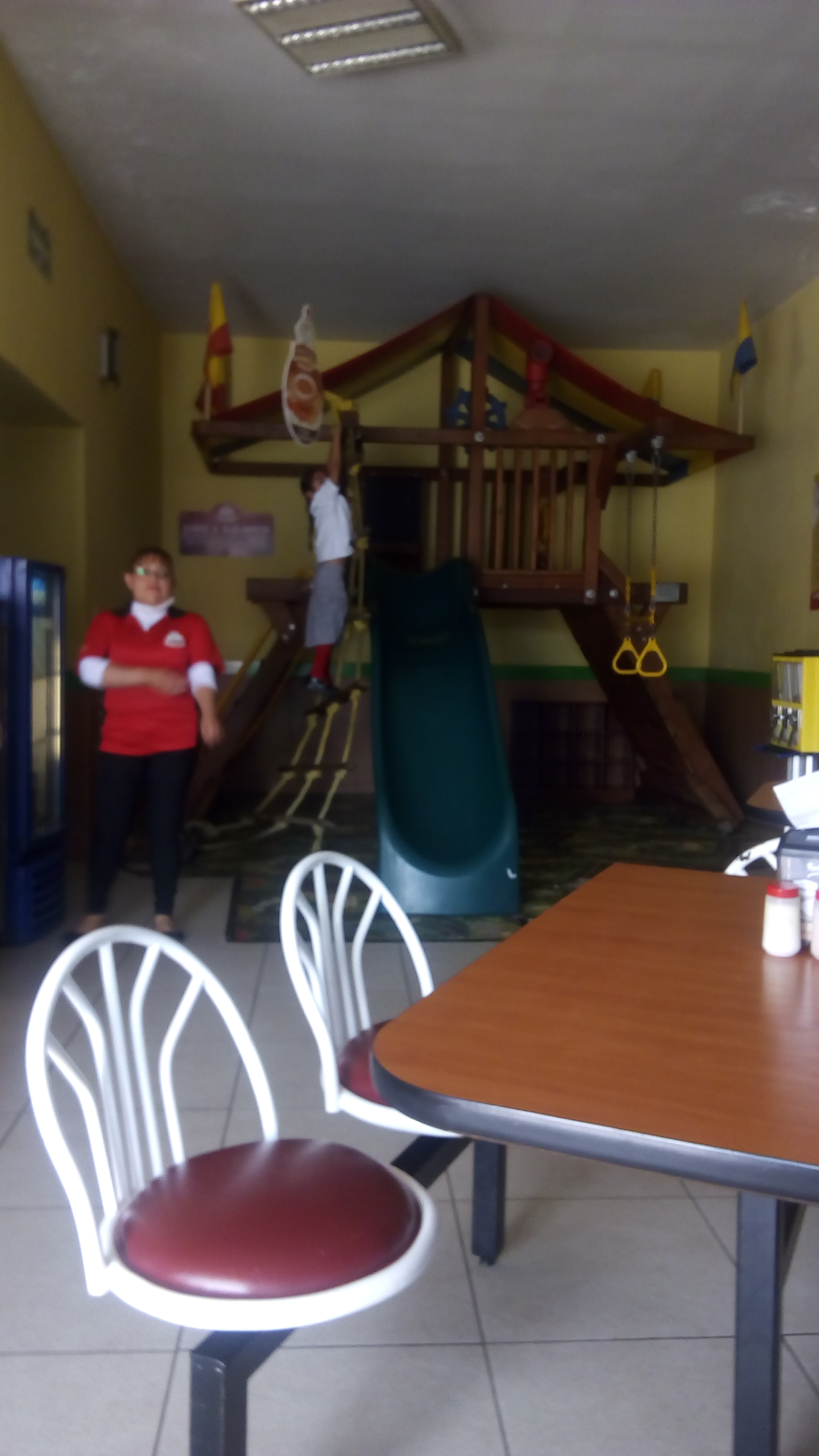 Restaurante Pollo Feliz Silao image 8