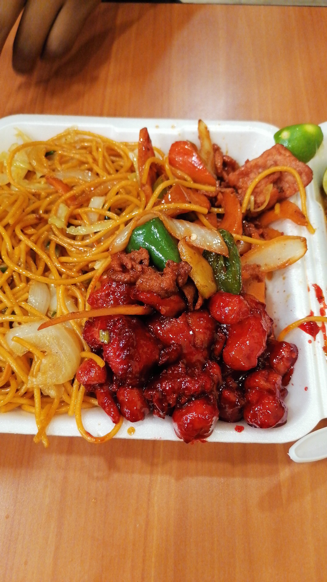 Restaurant Bao Hua Comida China image 2