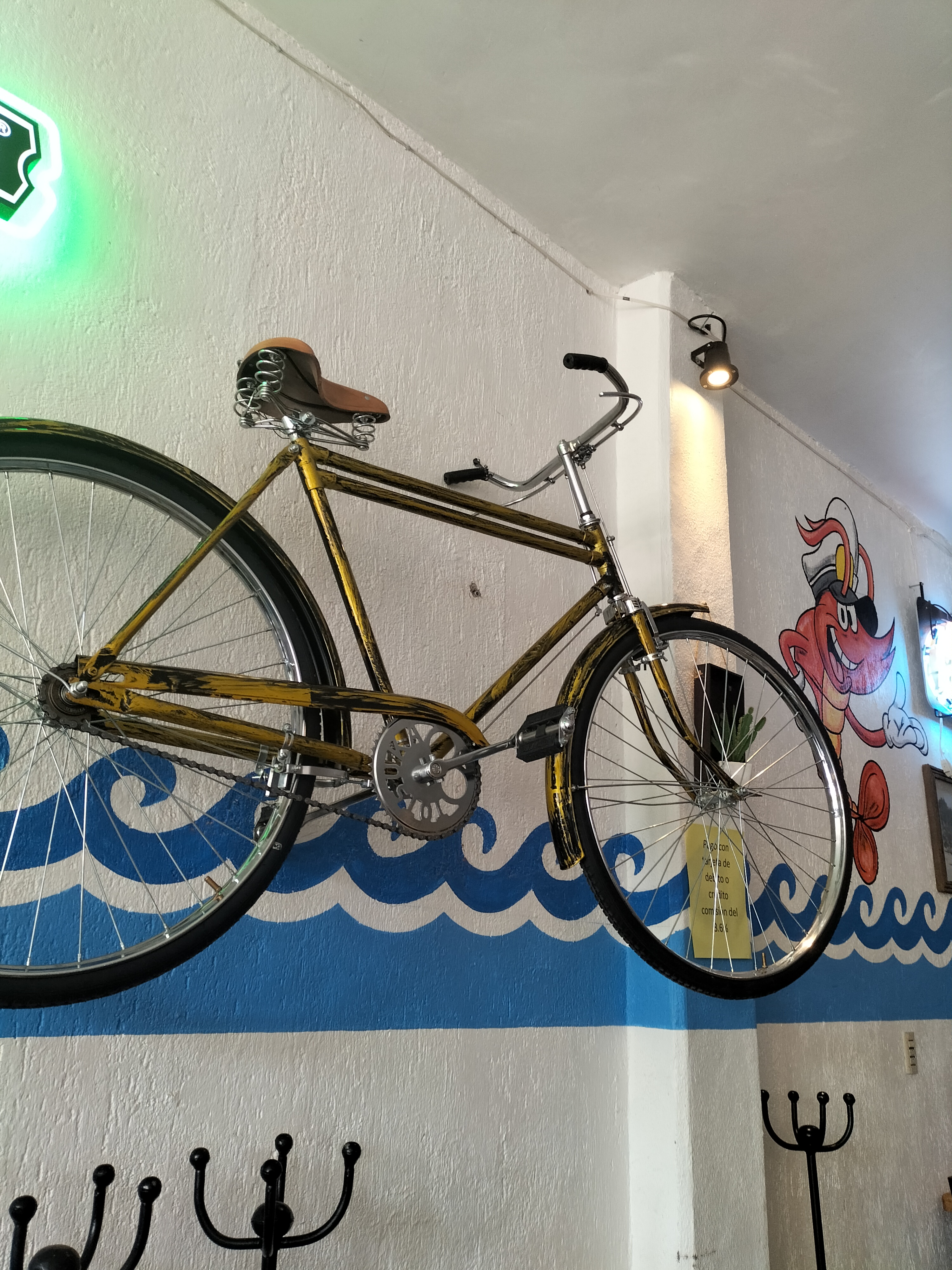 Mariscos La Bahía image 9