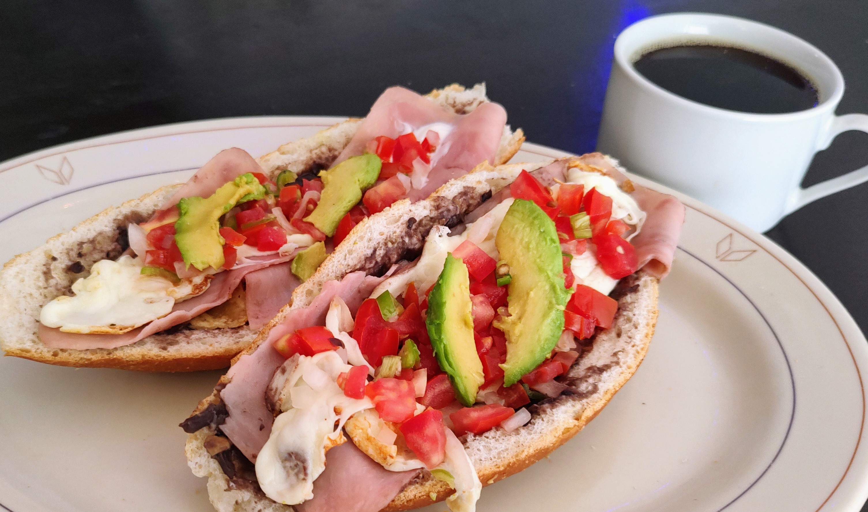 Don Grillo, Café & Brunch image 4