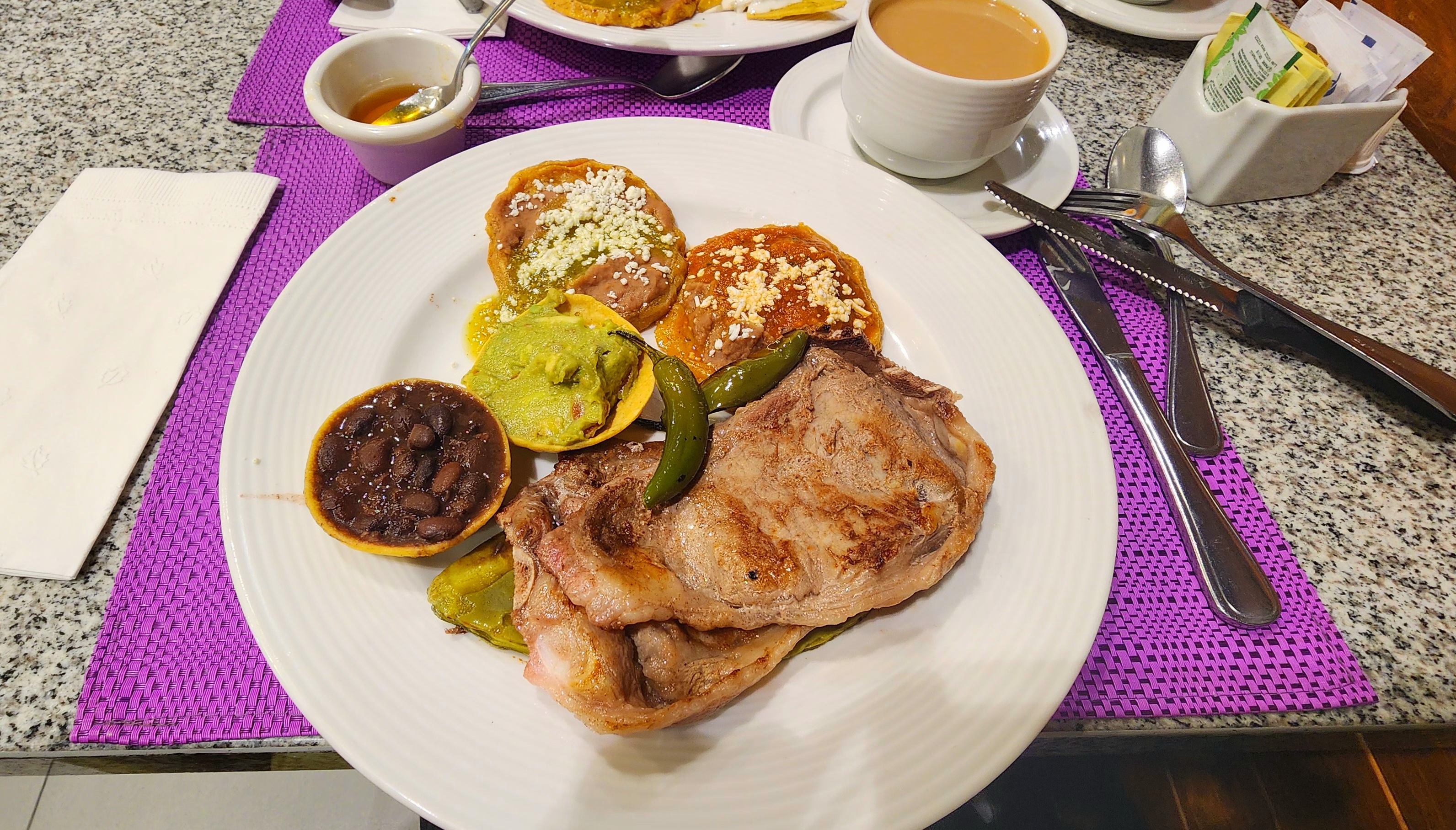 Restaurante Liverpool image 2