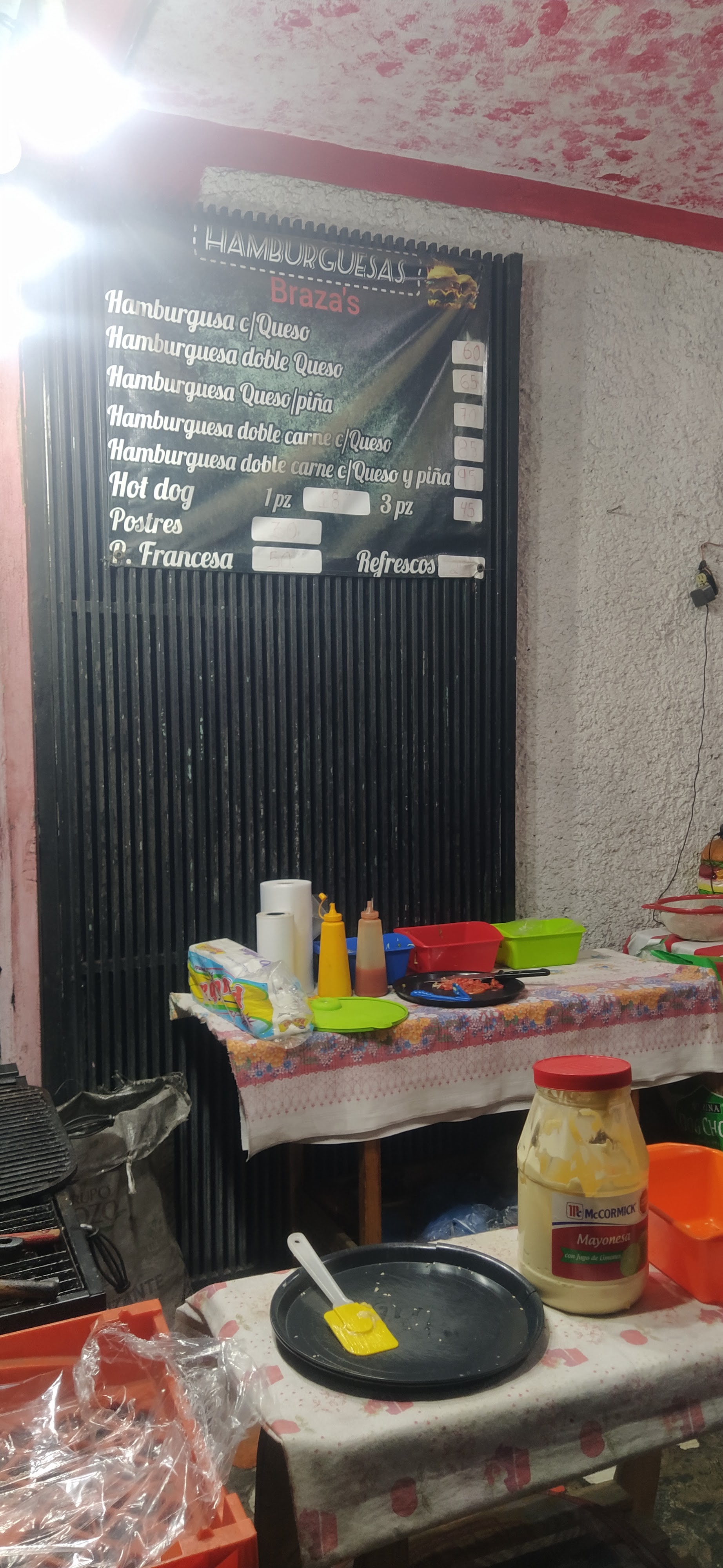 Hamburguesas, Crepas y Postres image 1