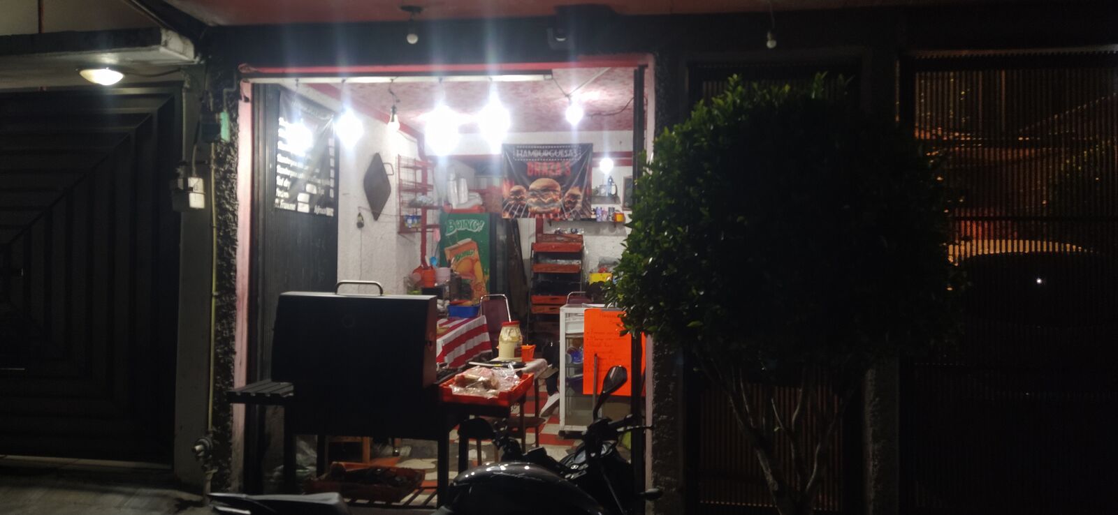 Hamburguesas, Crepas y Postres image 2