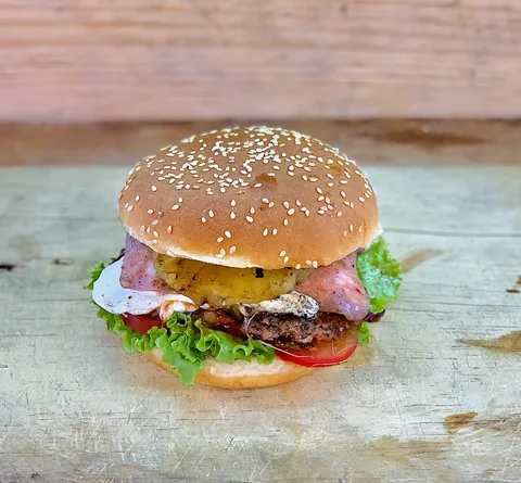 CHARLY’S BURGUERS (Fuentes Del Valle) image 1