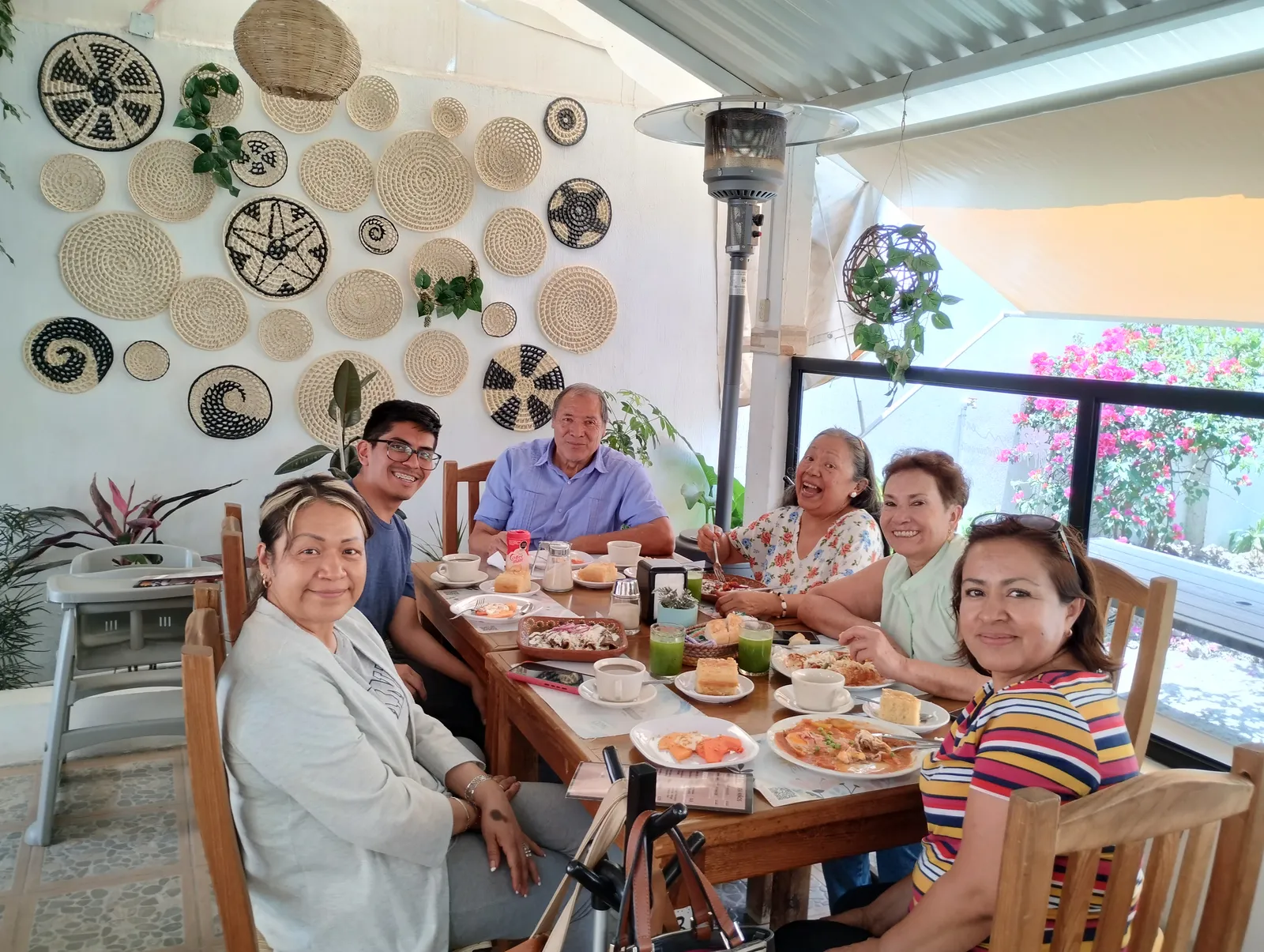 Mi Momento Restaurante image 8