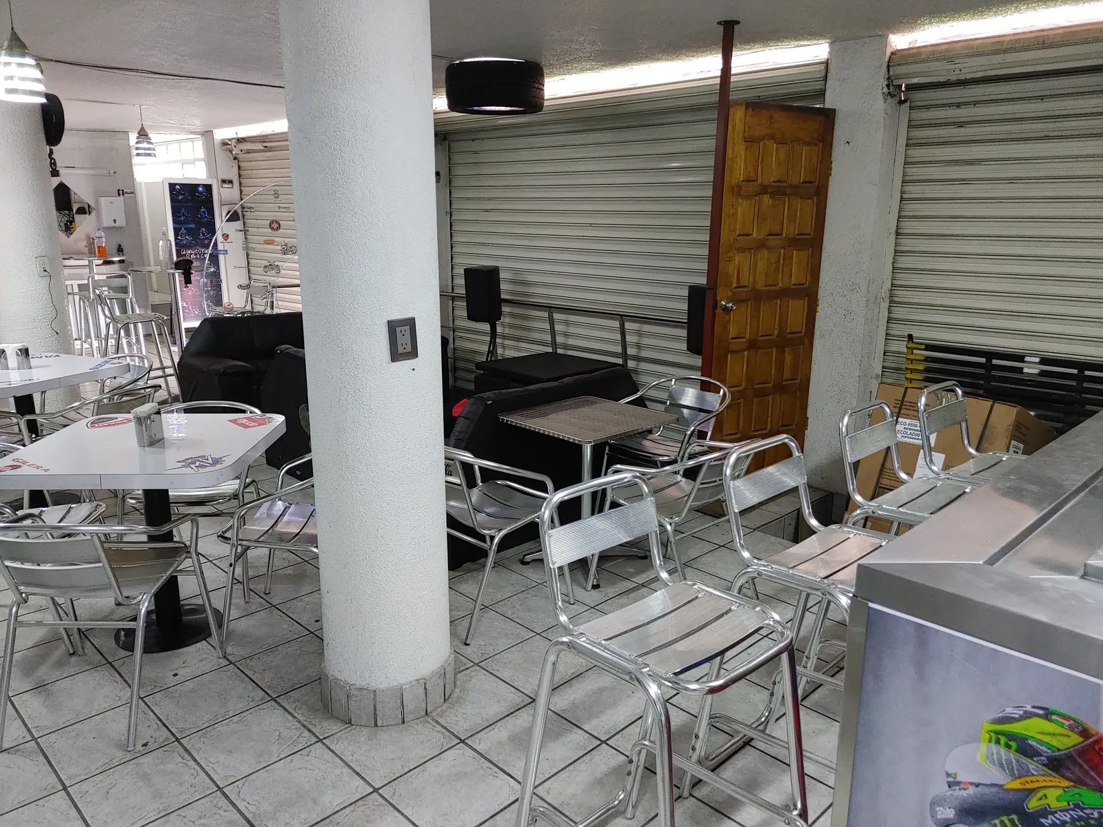 RESTAURANTE, SNACK & BAR CLANDESTINO GARAGE image 2