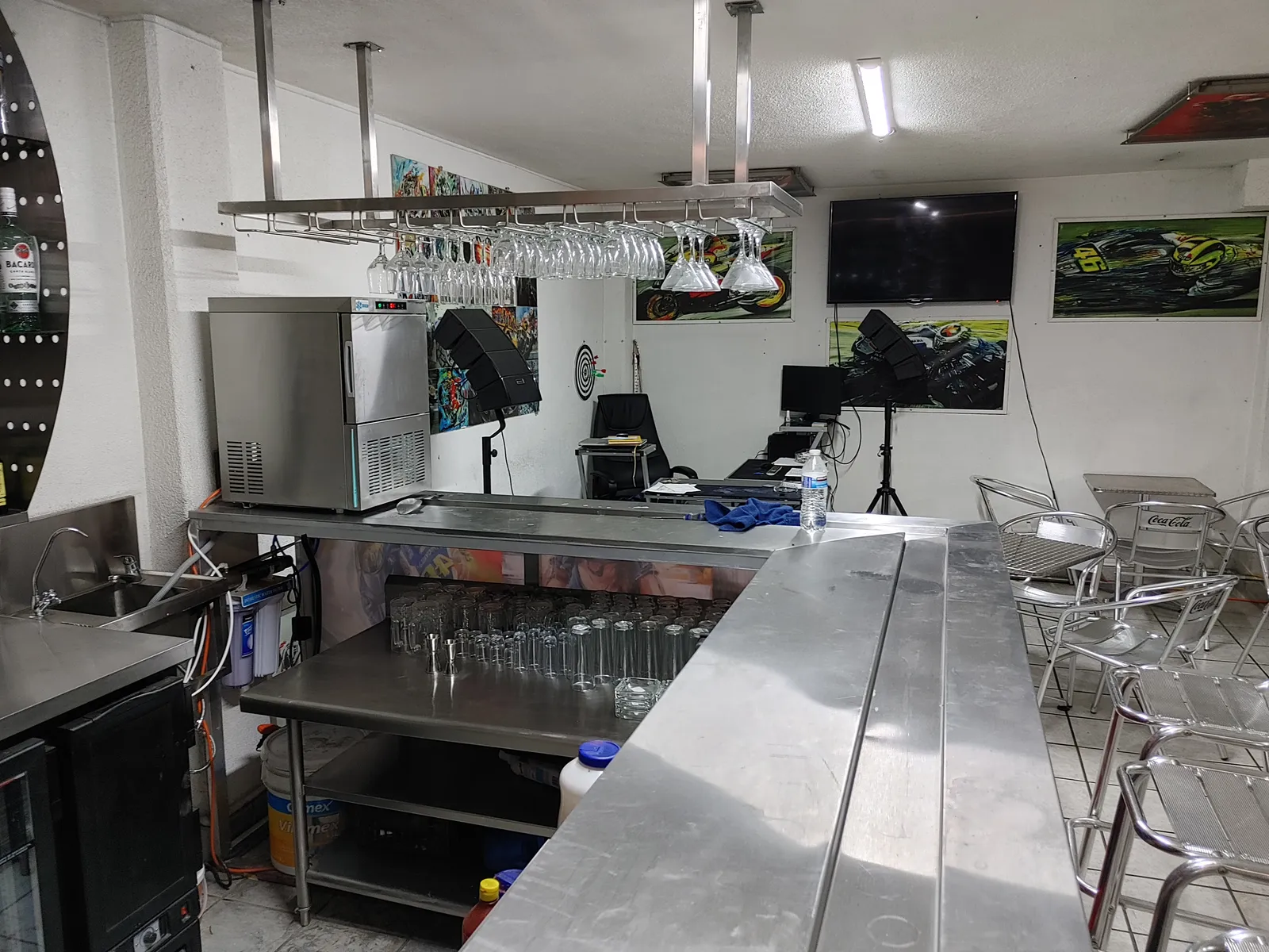 RESTAURANTE, SNACK & BAR CLANDESTINO GARAGE image 4