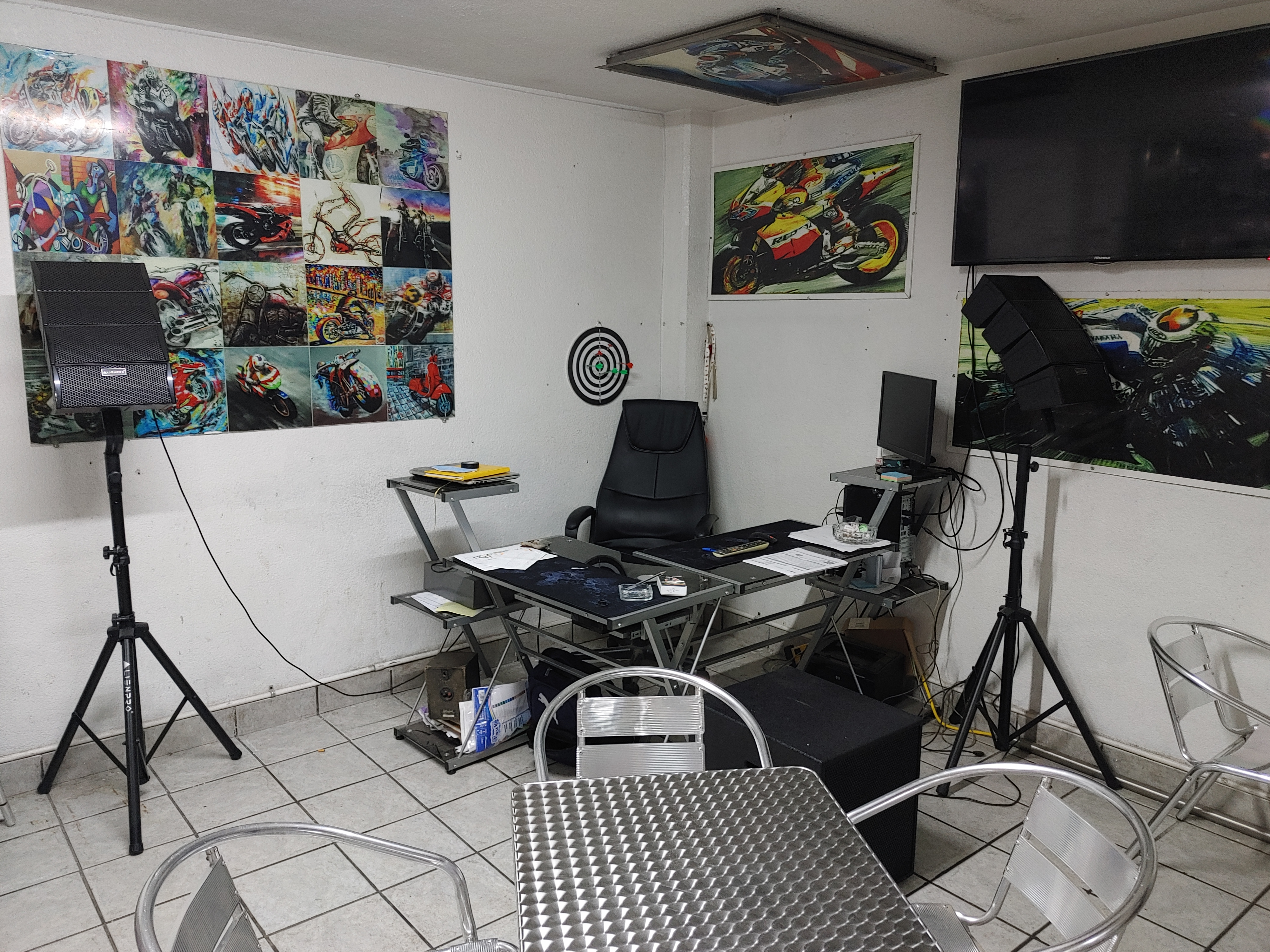 RESTAURANTE, SNACK & BAR CLANDESTINO GARAGE image 10