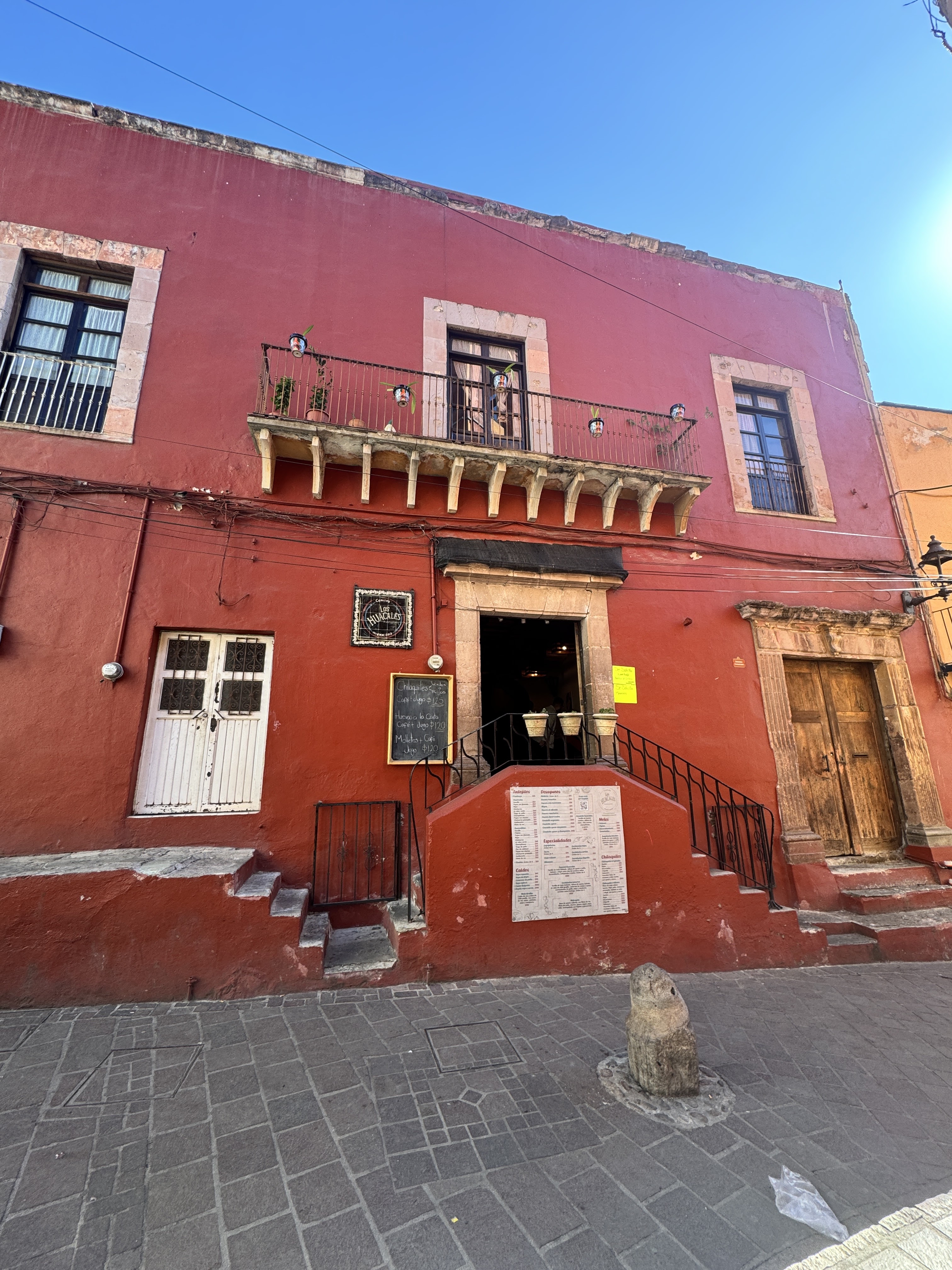 Los Huacales image 6