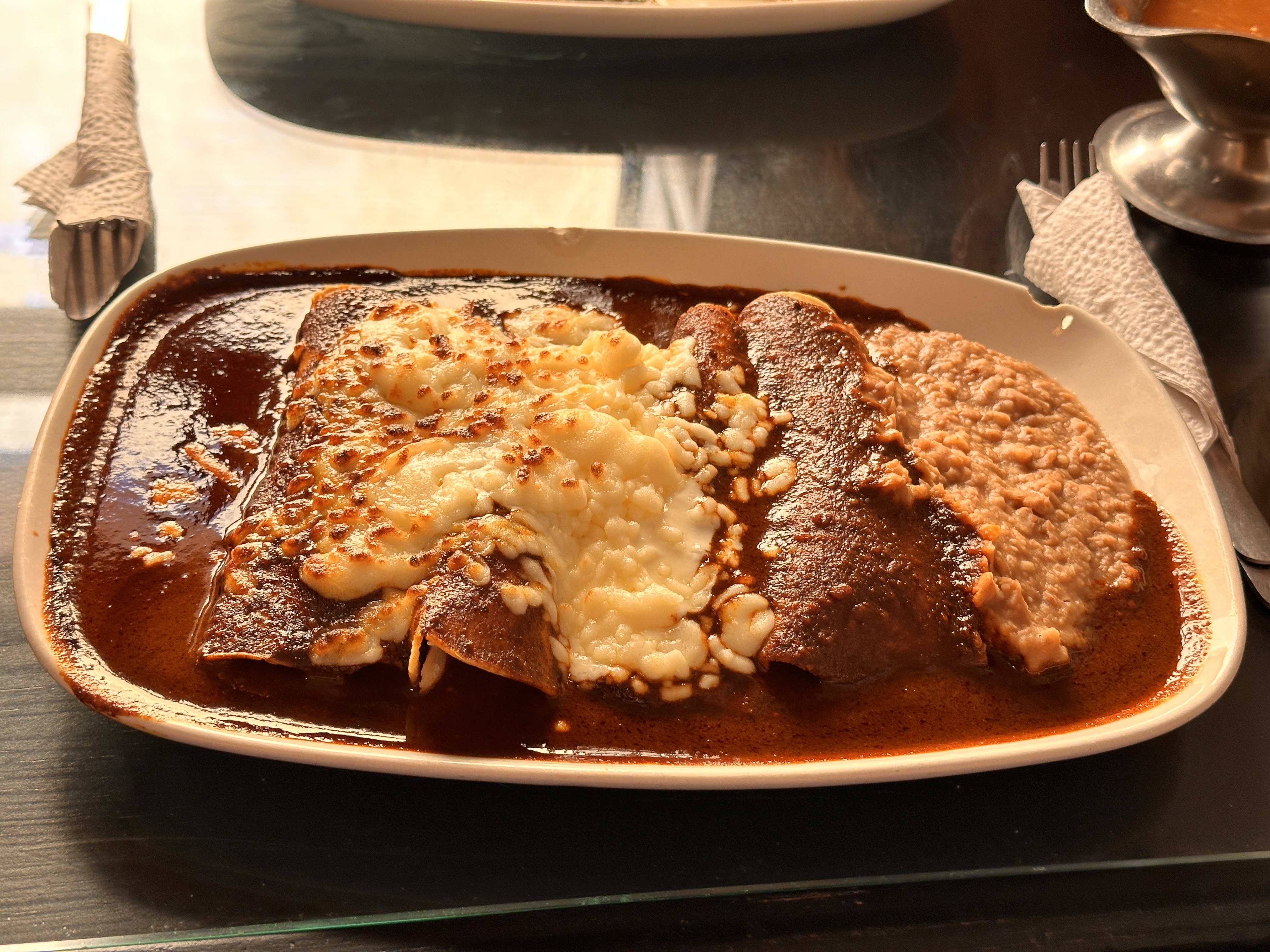 Truco 7 Restaurant image 5