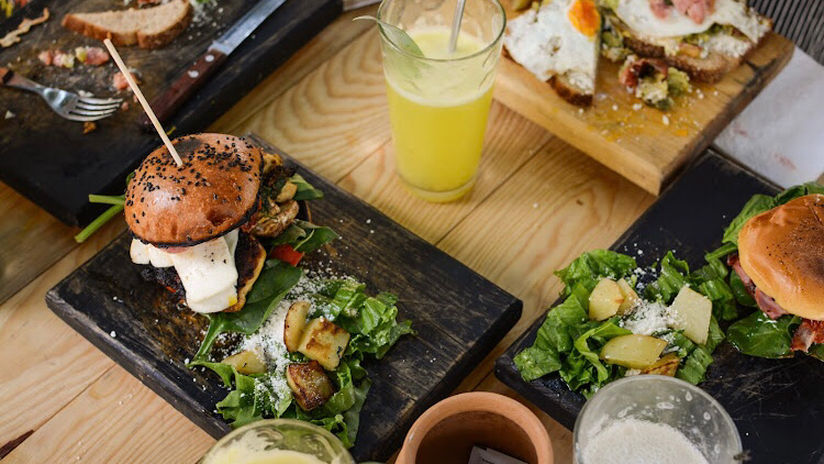 Street Garden image 2