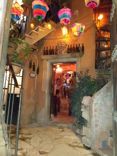 La Clave Azul Restaurante Taberna image 1