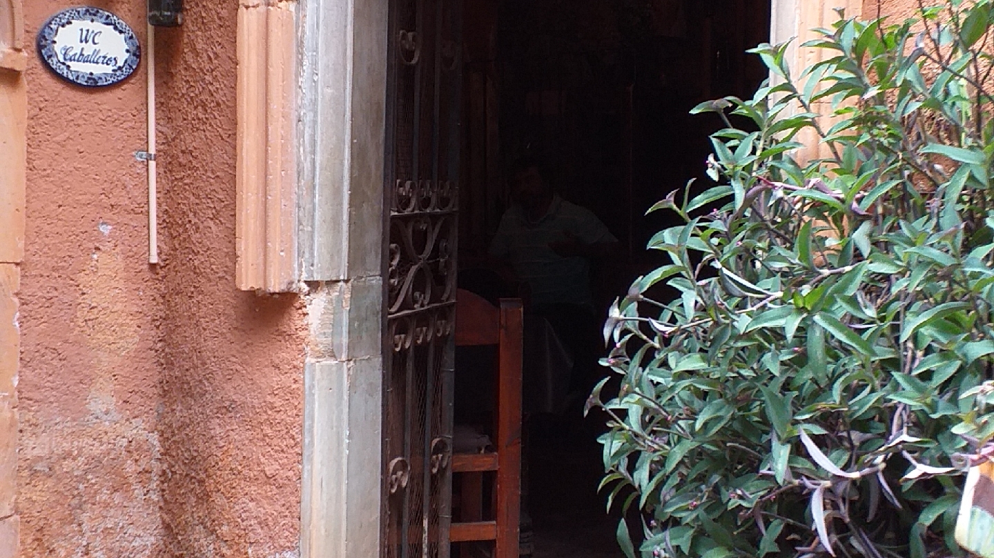 La Clave Azul Restaurante Taberna image 3