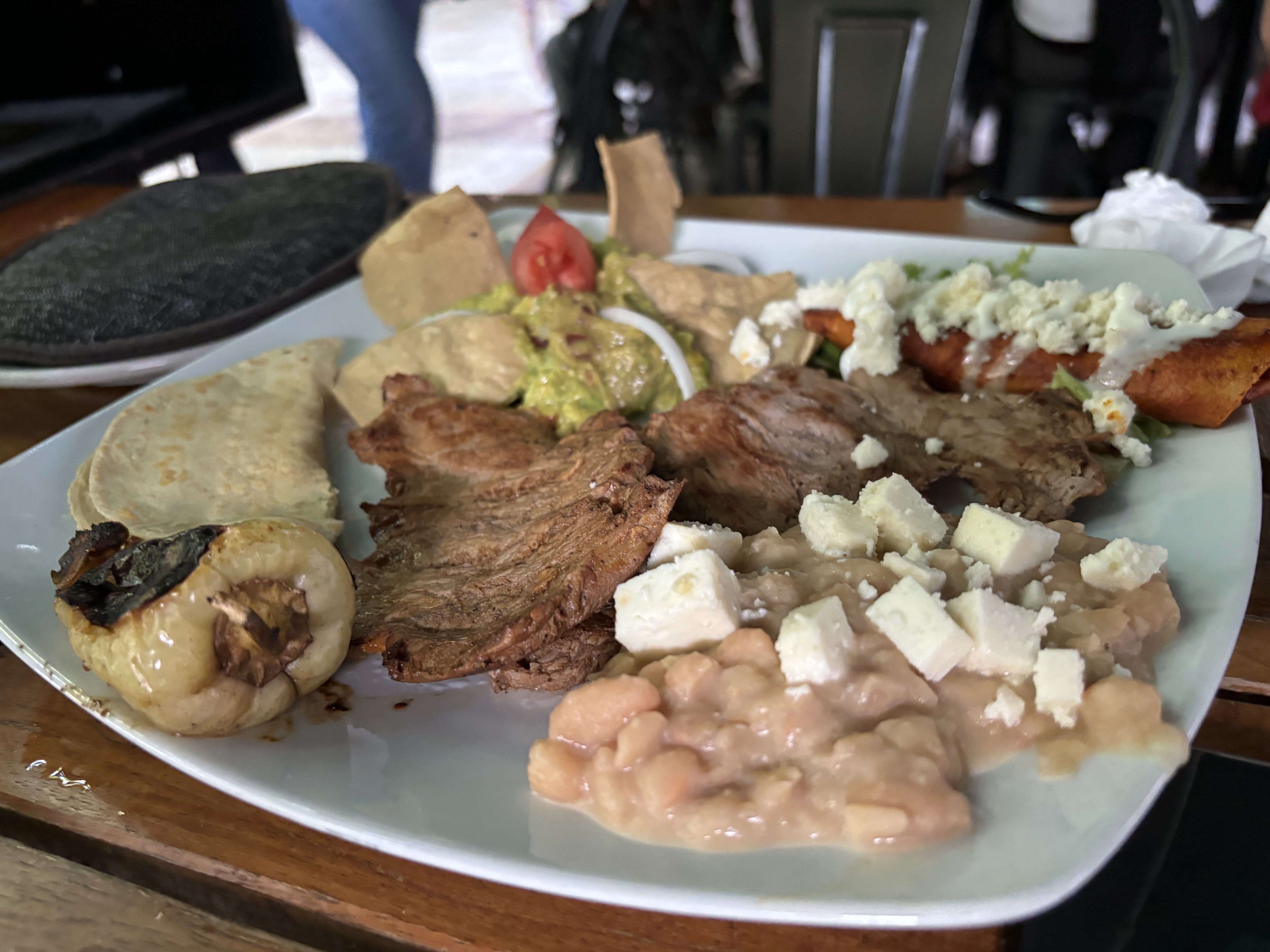 Bar Tradicional Luna image 4