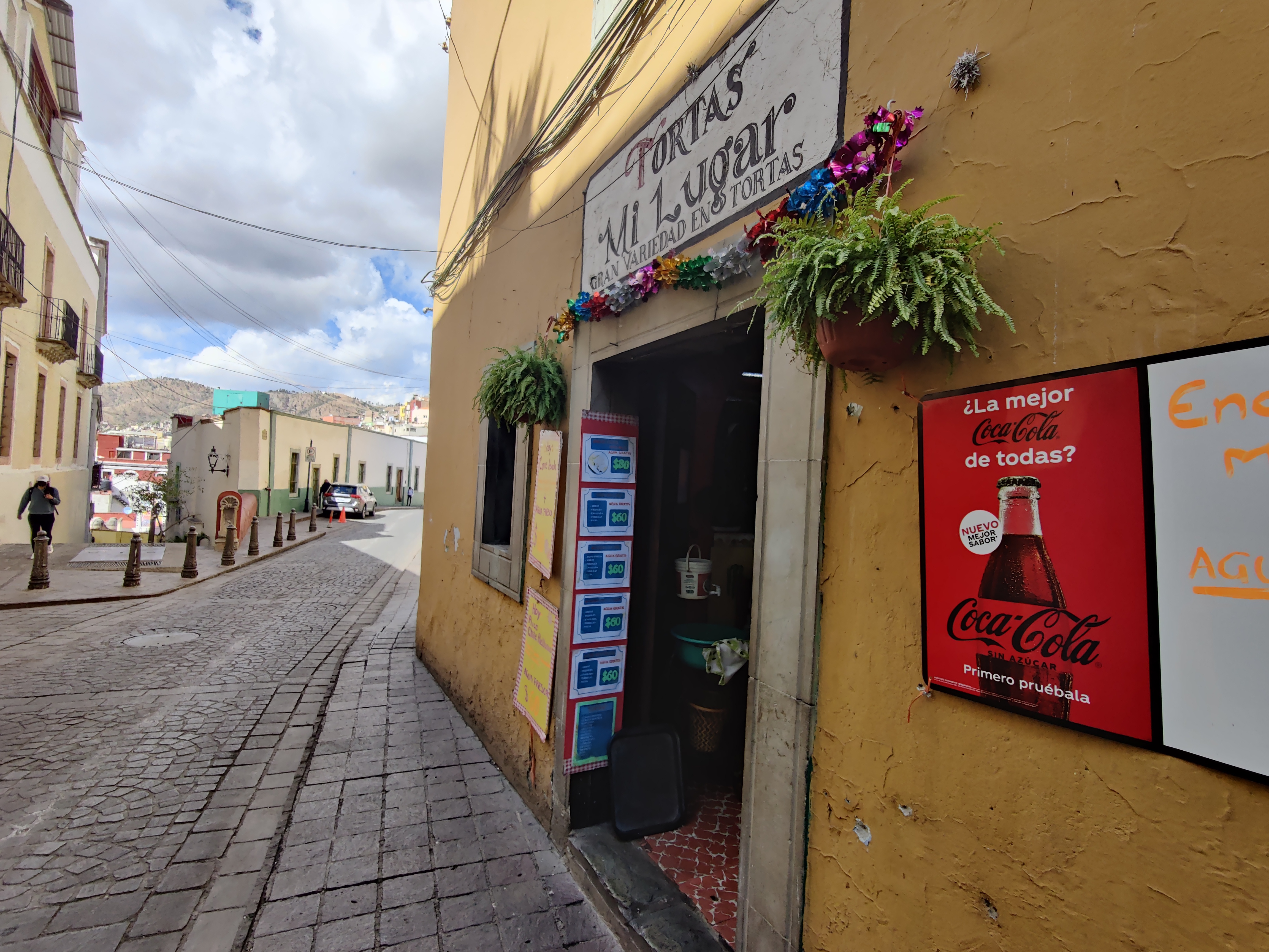 Tortas Mi Lugar image 1