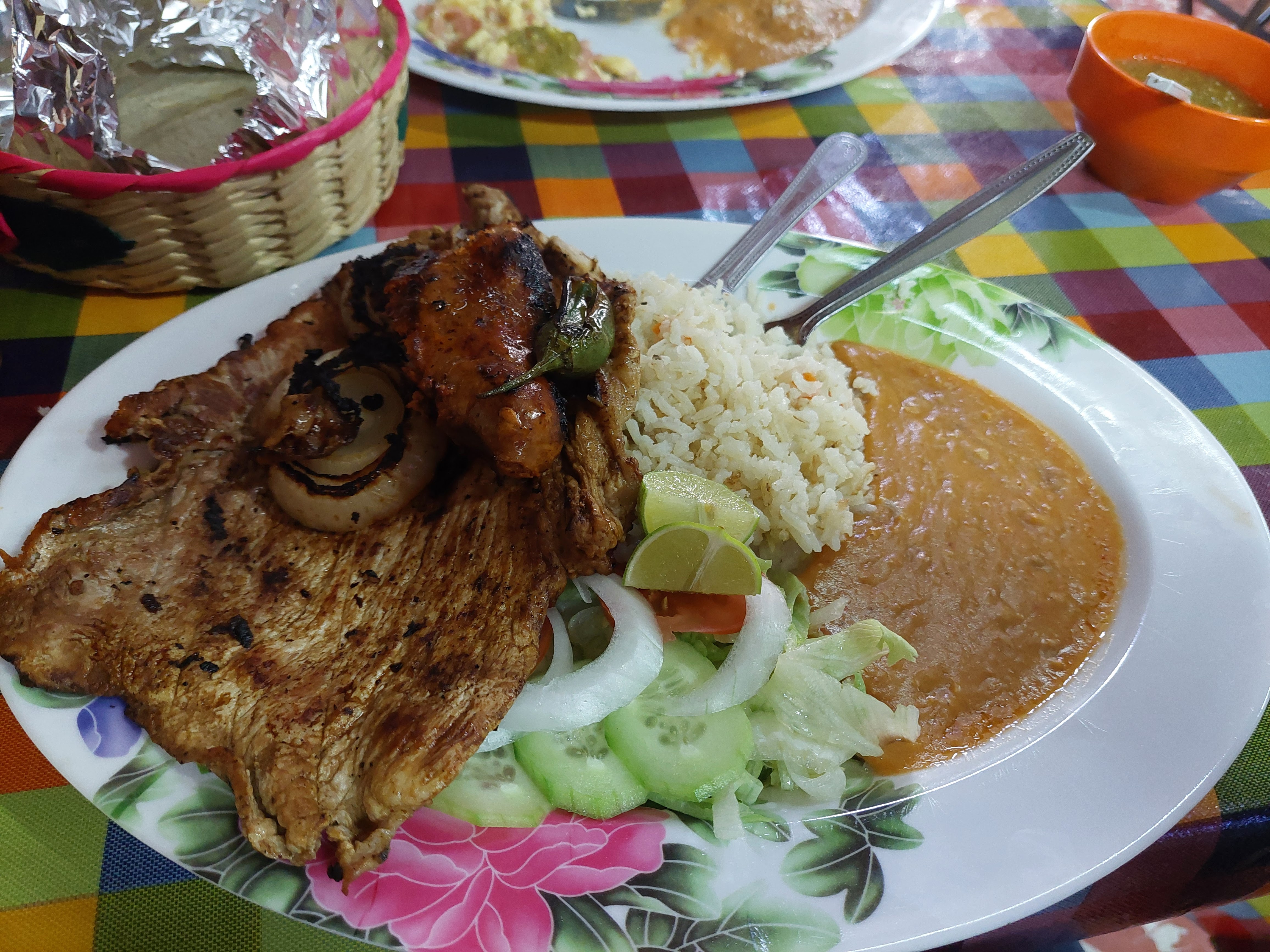 Tortas Mi Lugar image 2