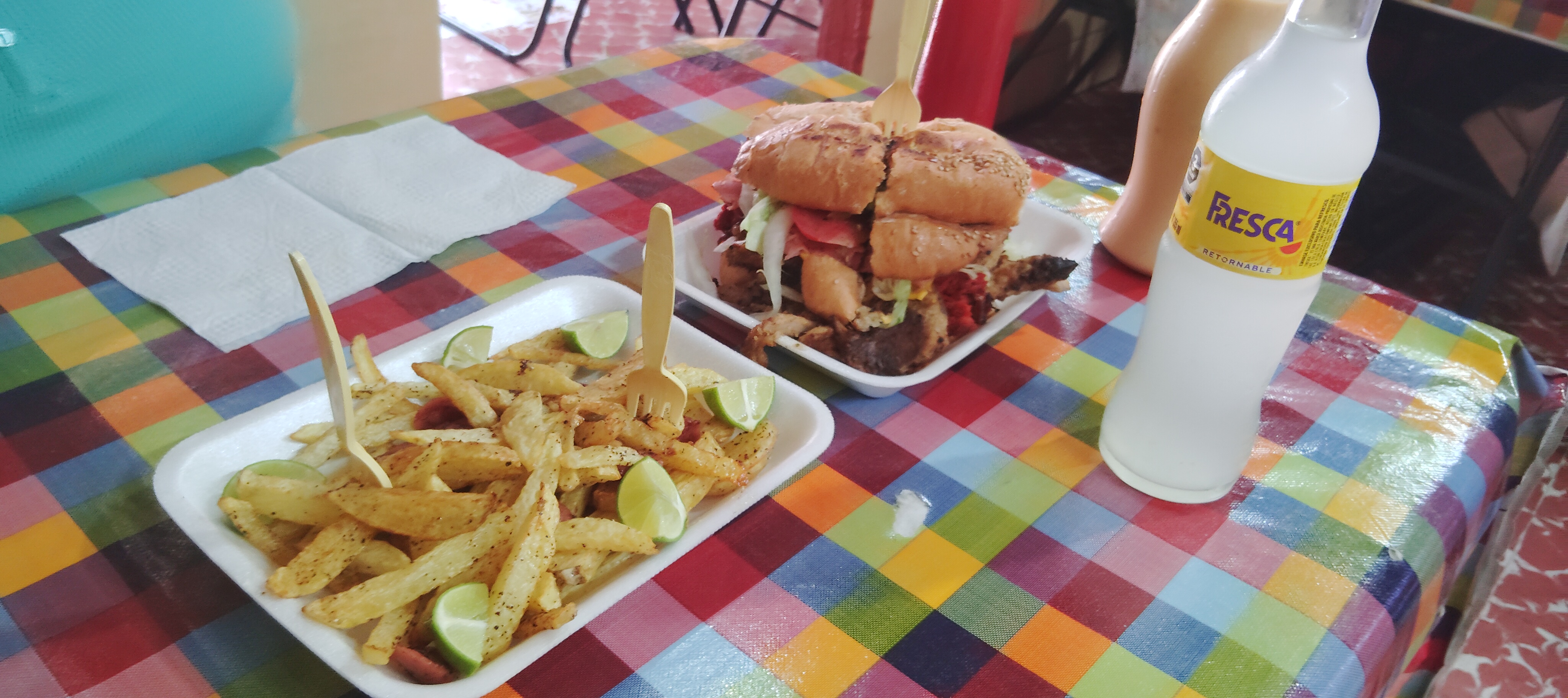 Tortas Mi Lugar image 5