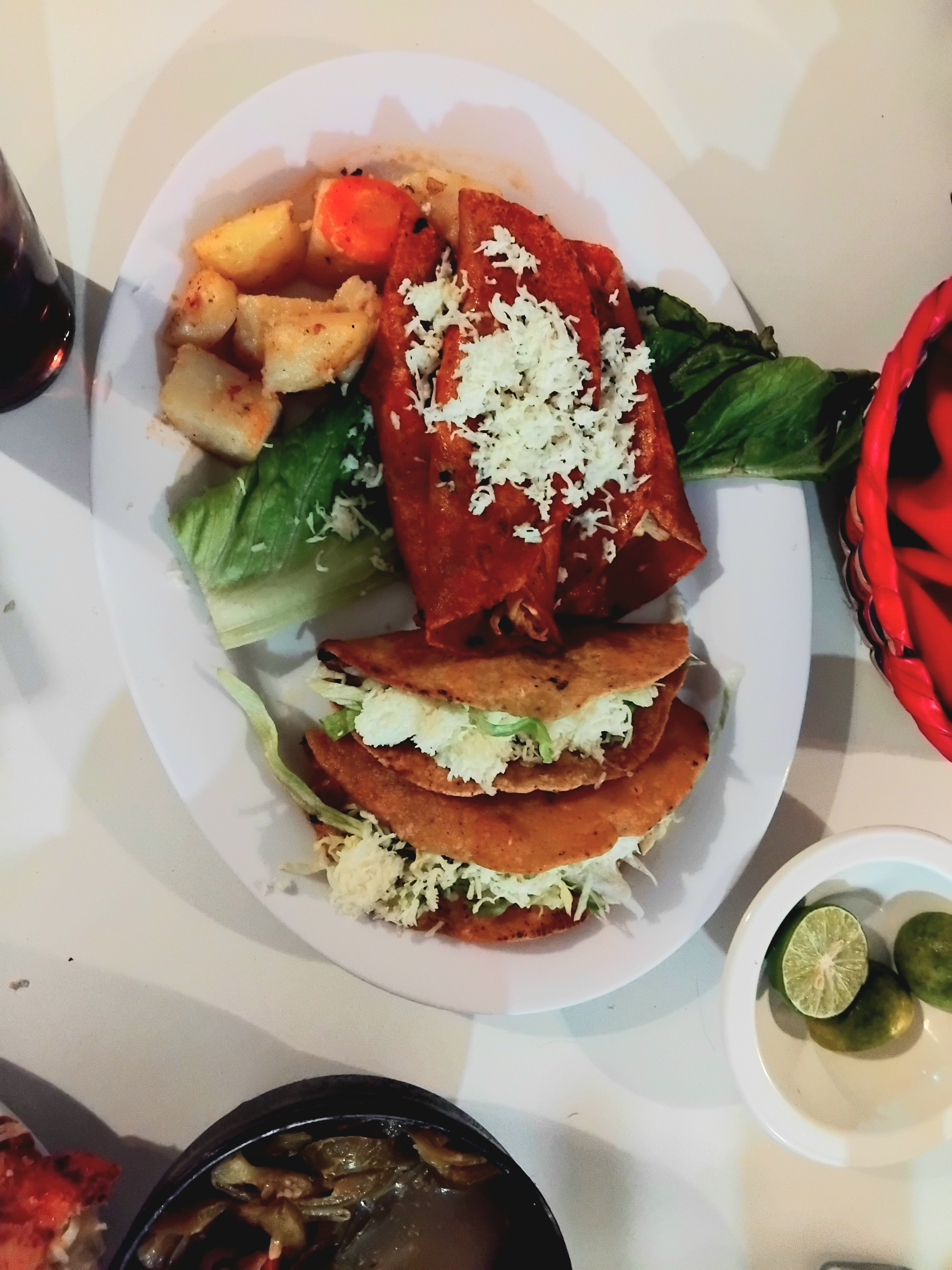 RESTAURANTE LAS AGUILAS CORREGIDORA image 4