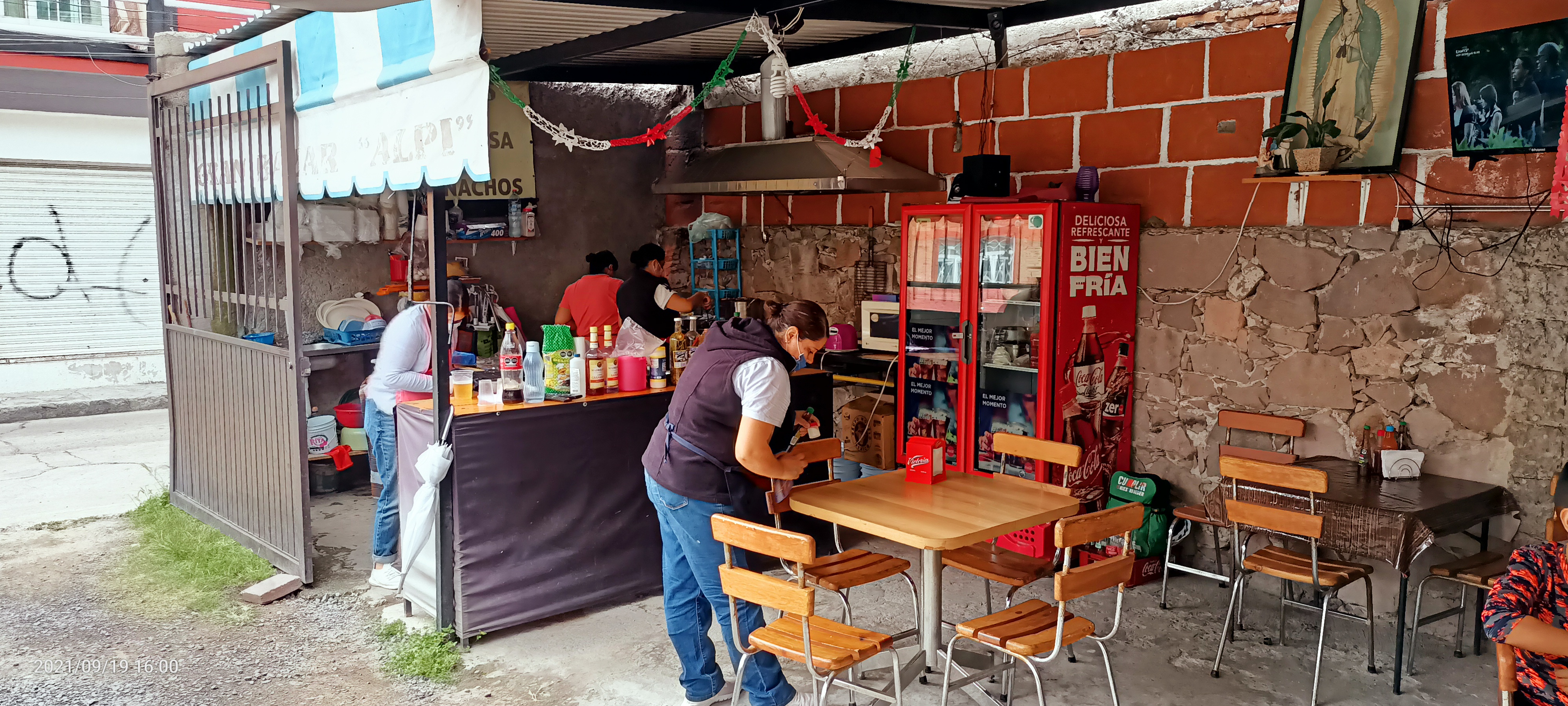 Mariscos Yorch image 1