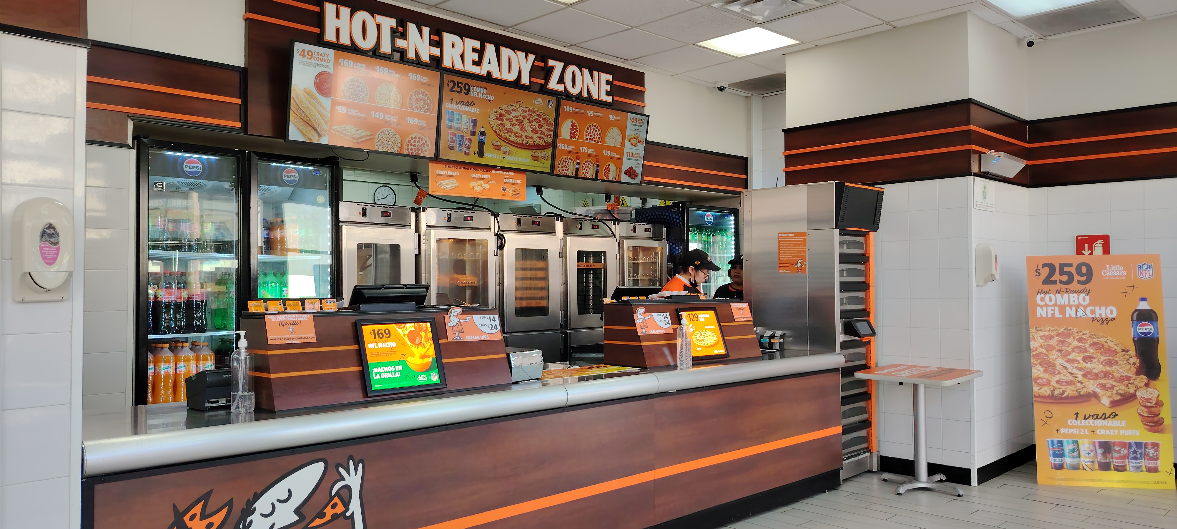 Little Caesars Pizza image 4
