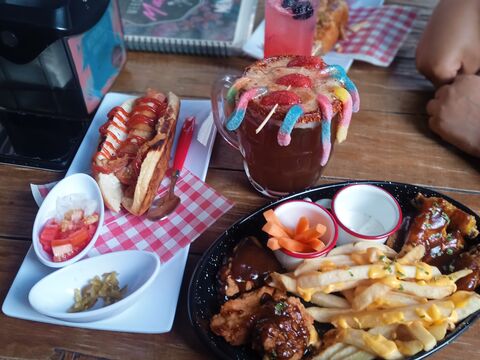 La Cevicheleria image 3