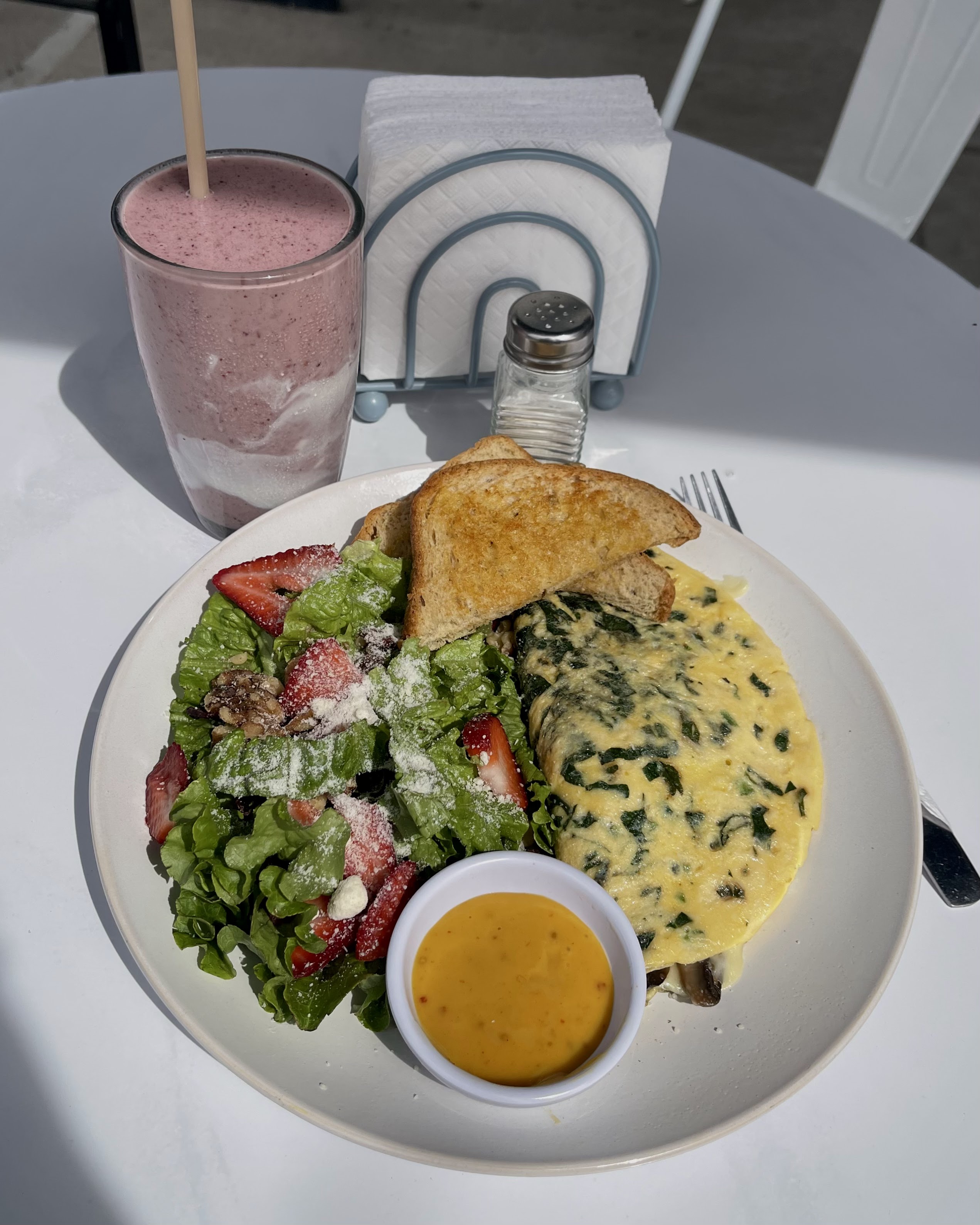 MARALA Brunch & Coffee image 8