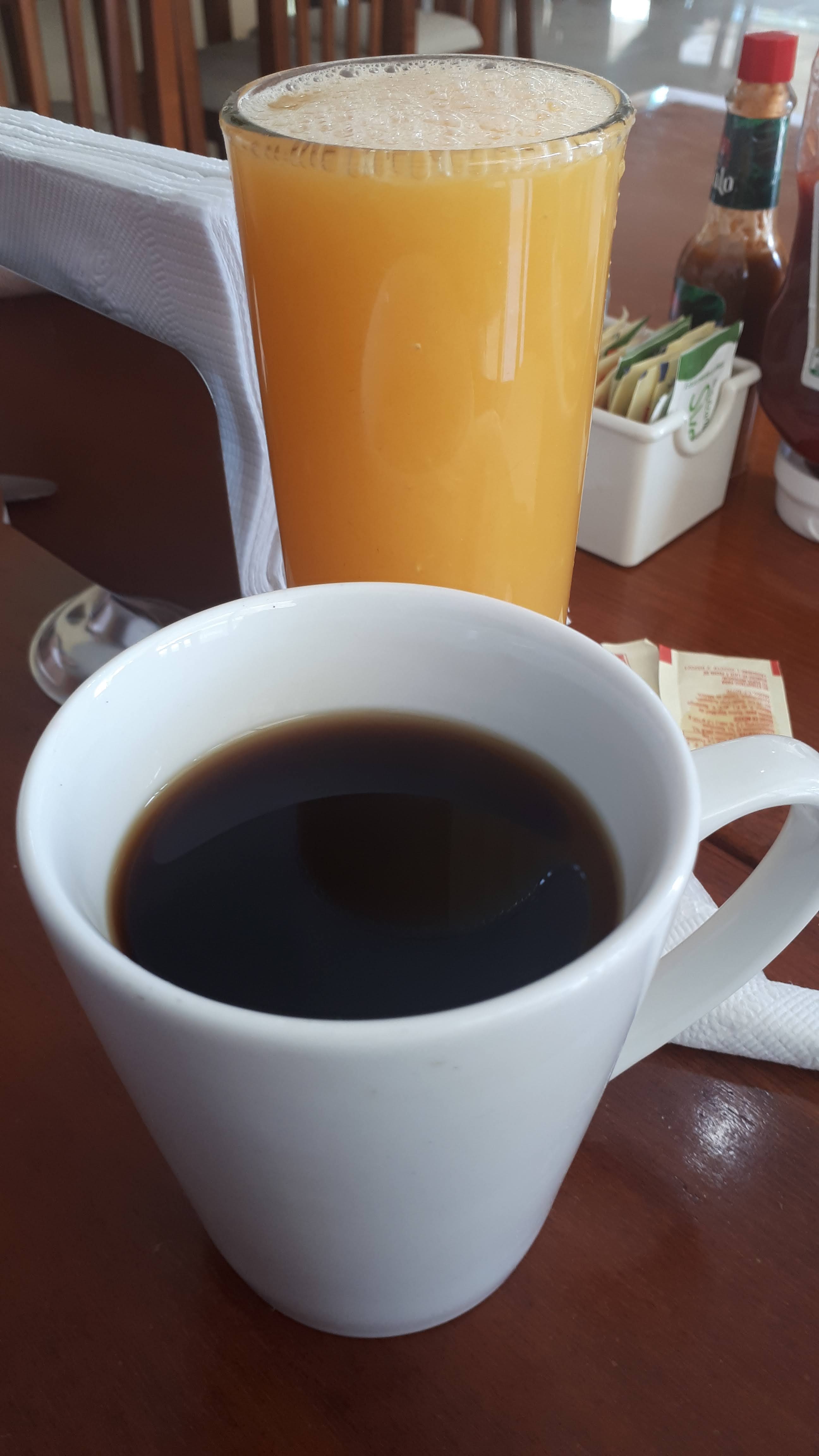 Benny's Restaurant (El Buen Sabor Del Huevo) image 7